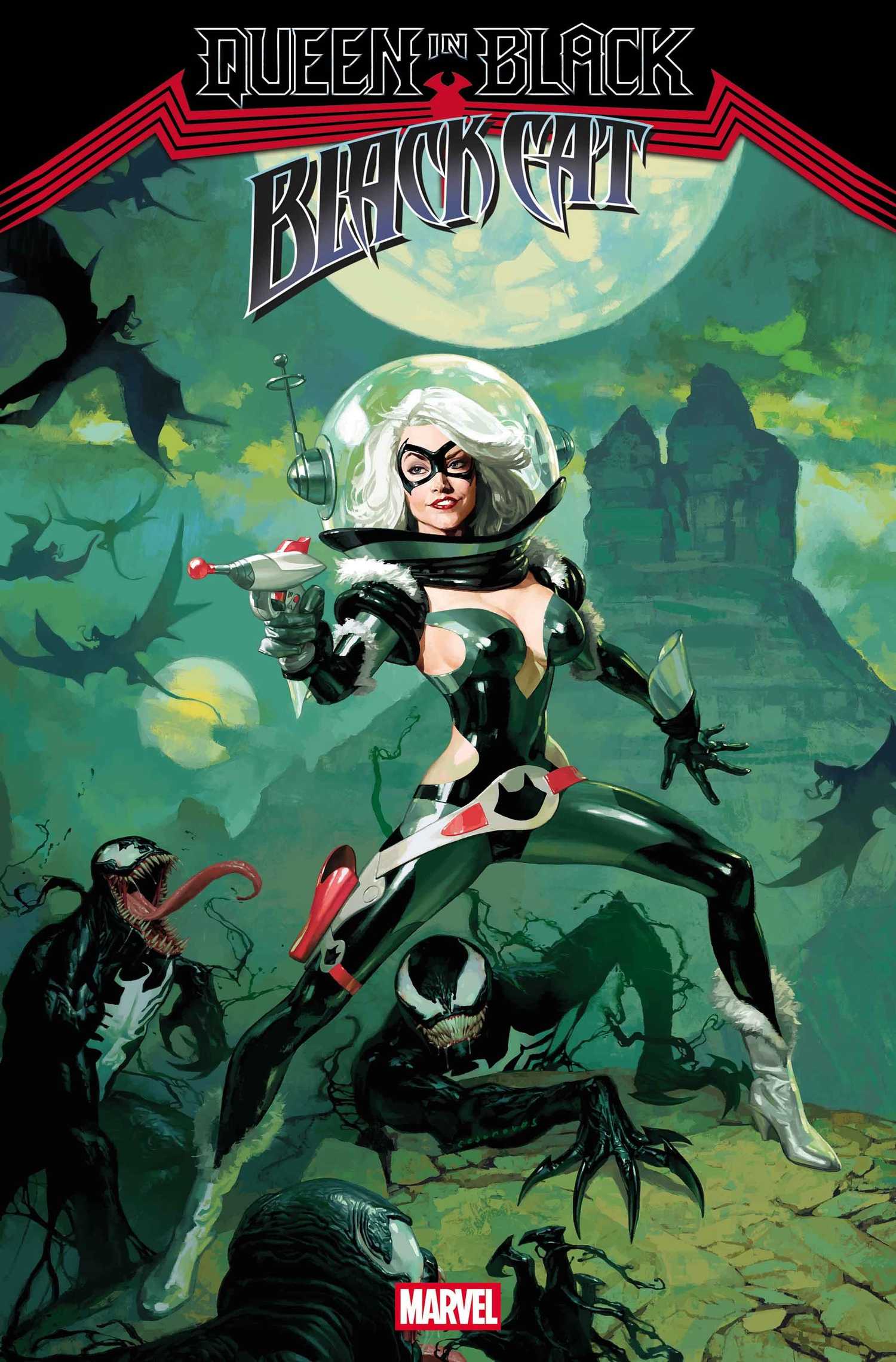 black cat queen in black comic cover