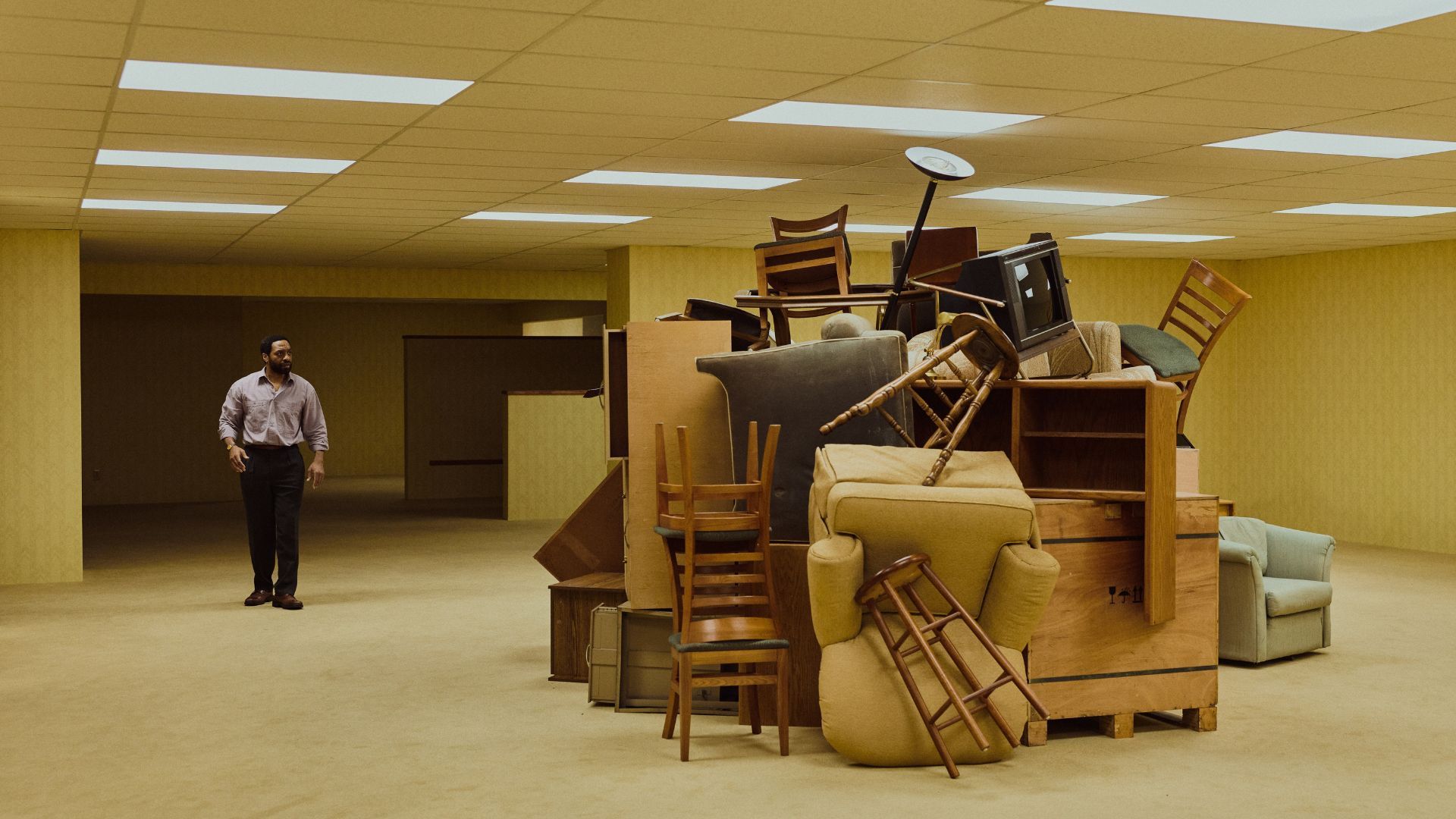 10 Horror Movies Set In One Location That Make The Most Of It image