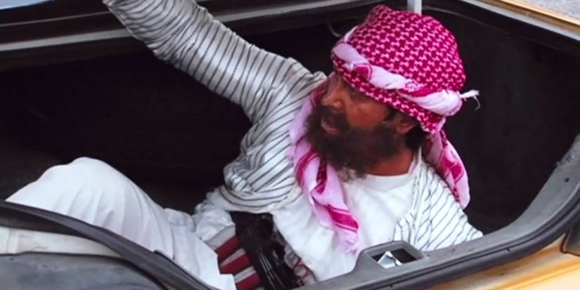 Danger Ehren in the trunk of a taxi in Jackass Number Two