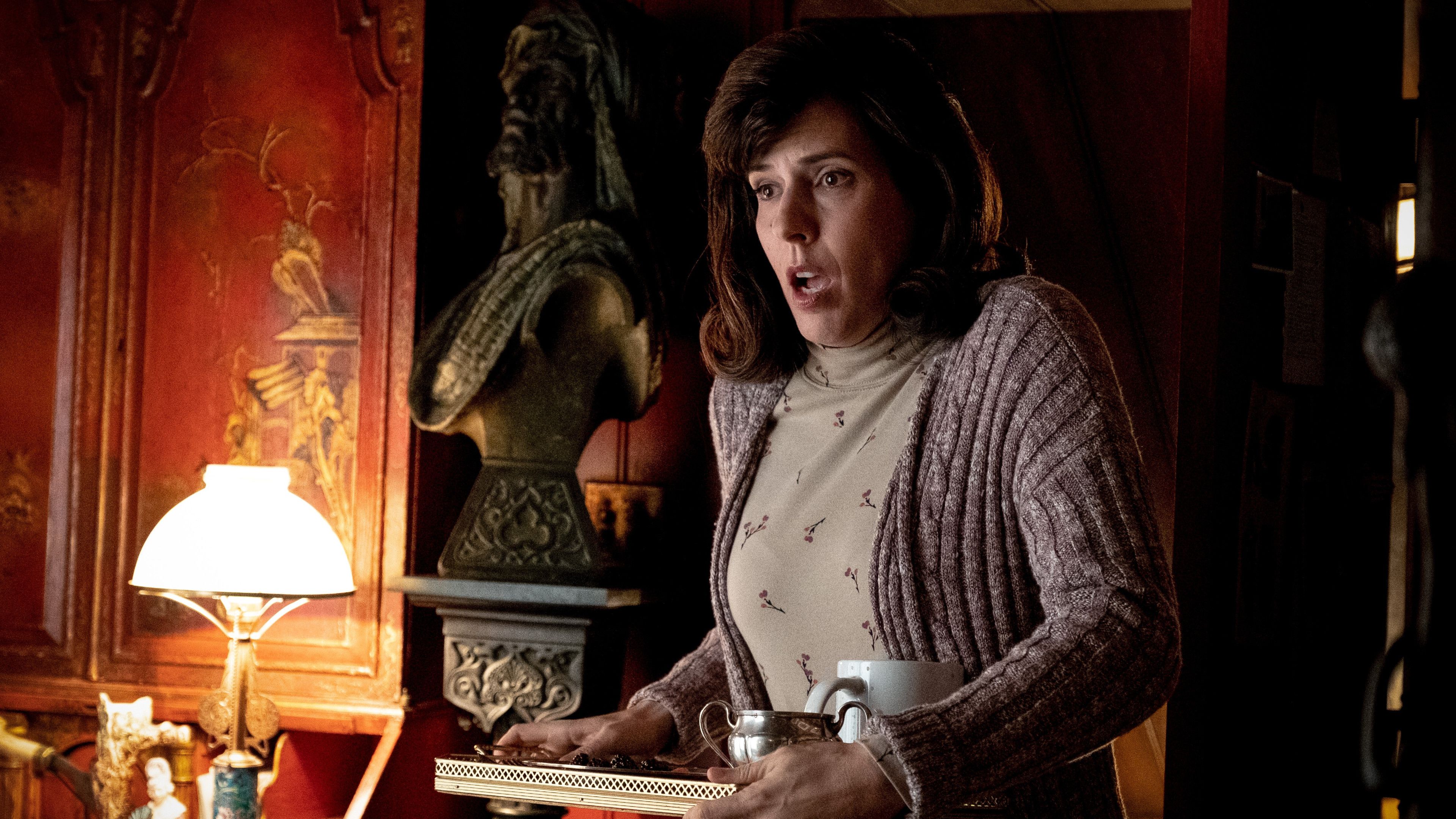 Netflix's 3-Part Detective Series Has Such A Good Cast, It'll Never Be Topped image