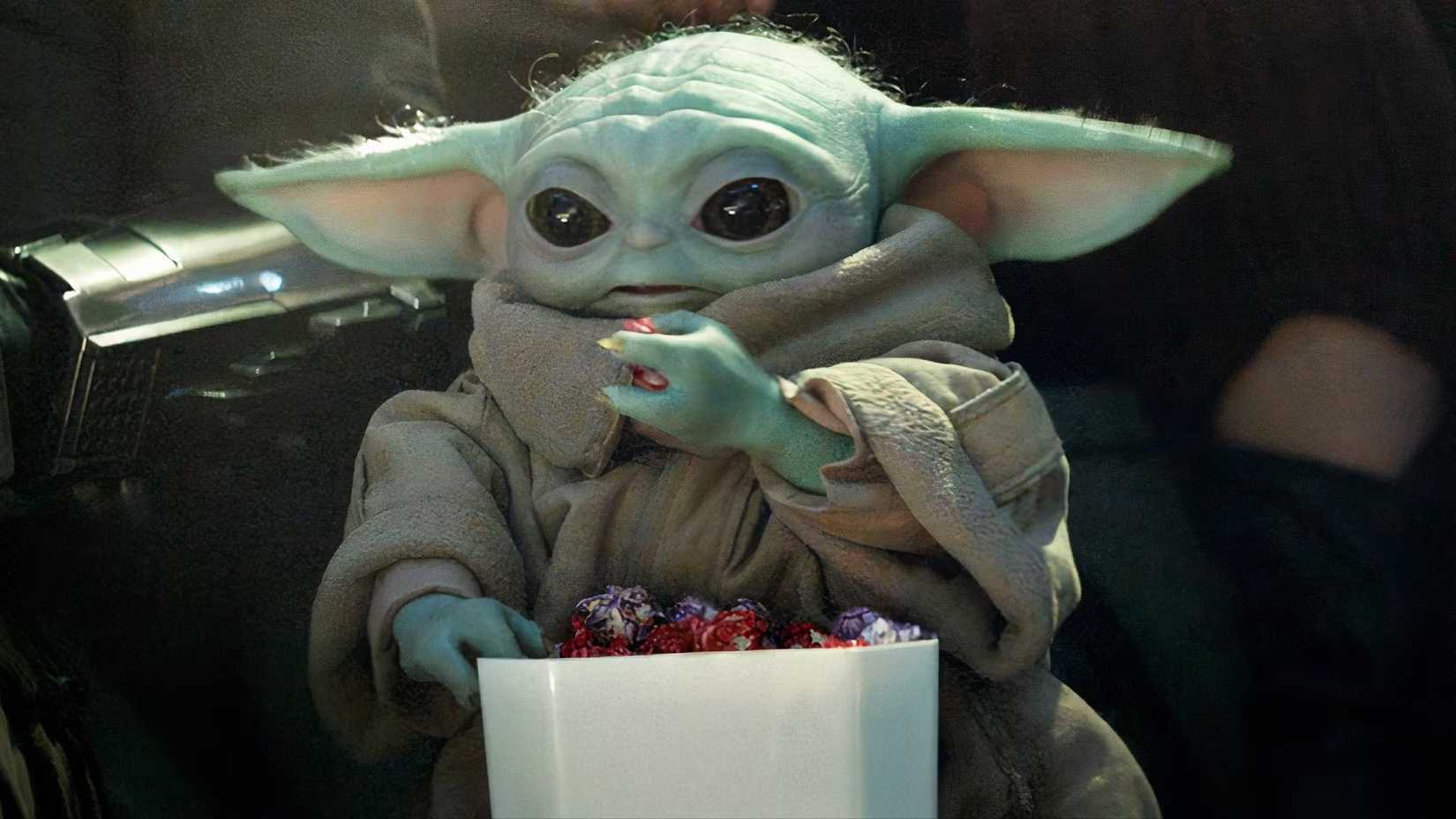 Grogu is eating popcorn in The Mandalorian and Grogu