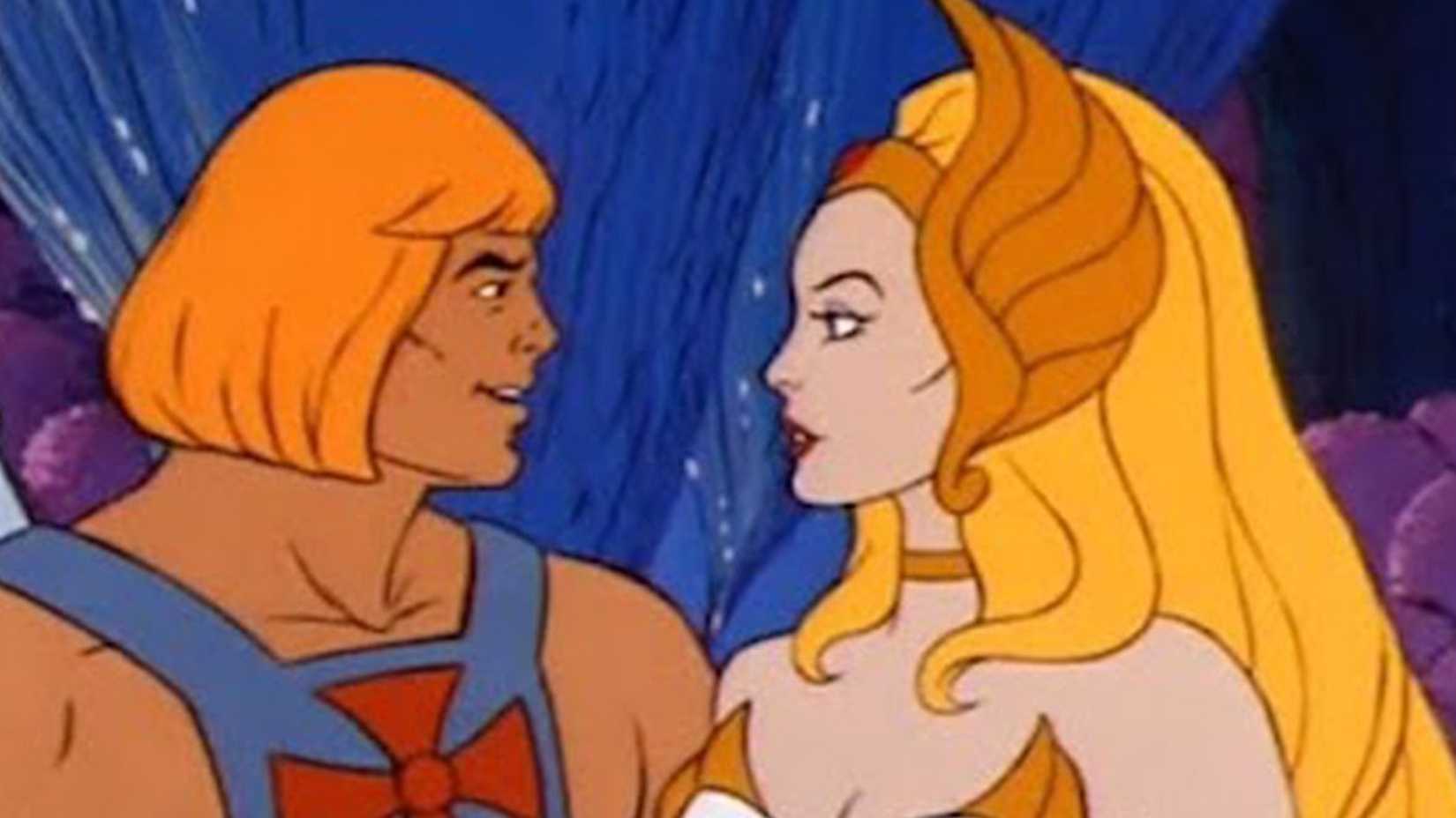 He Man looking at She Ra eye to eye in the He-Man and the Masters of the Universe TV show