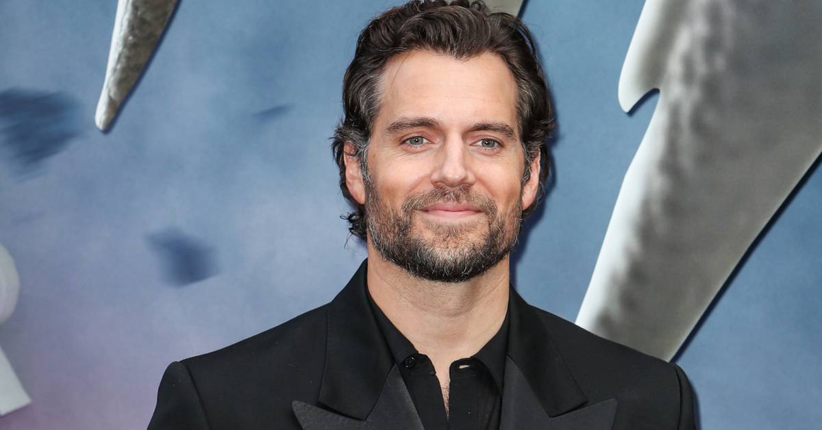 screenrant.com - Matthew Biggin - Henry Cavill's New Highlander Reboot Gets Exciting Filming Update From Russell Crowe