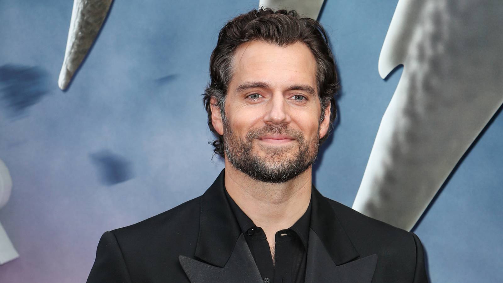 Guy Ritchie & Henry Cavill's New R-Rated Thriller In The Grey Officially ...