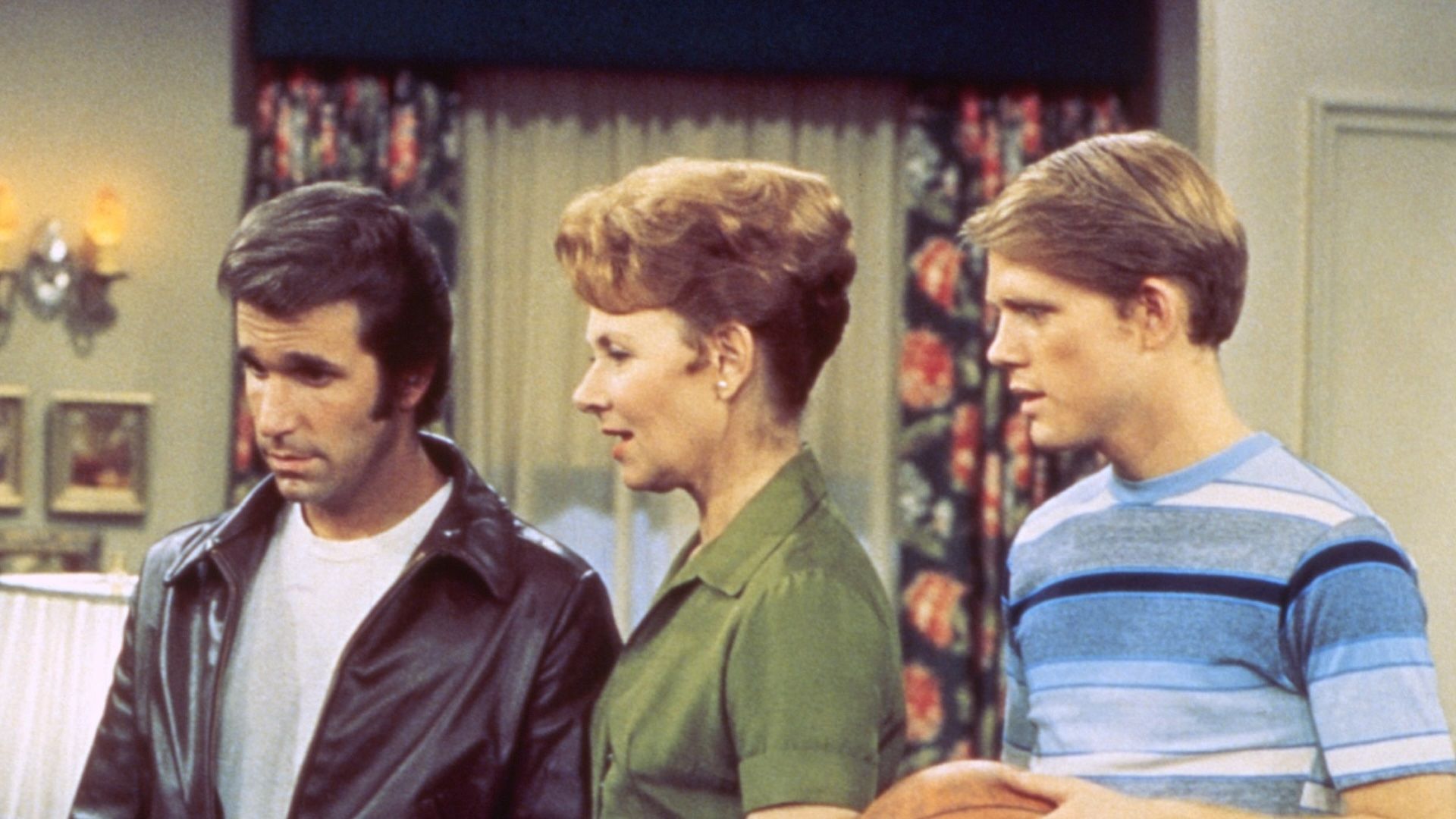 Why Chuck Cunningham Was Really Dropped From Happy Days In Season 2 image