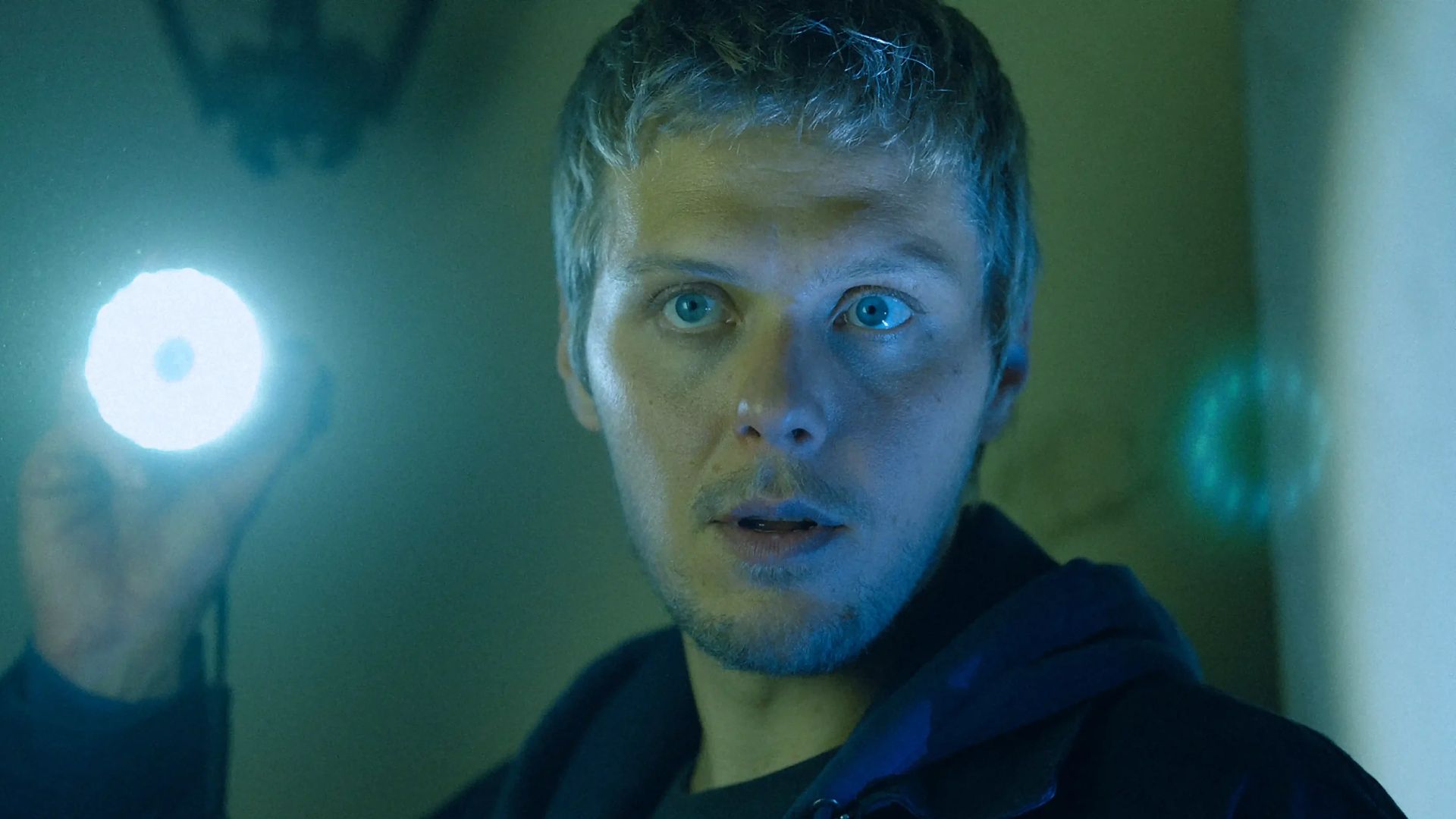 Netflix's Gritty New Crime Thriller Sequel Is An Instant Top 10 Streaming Hit