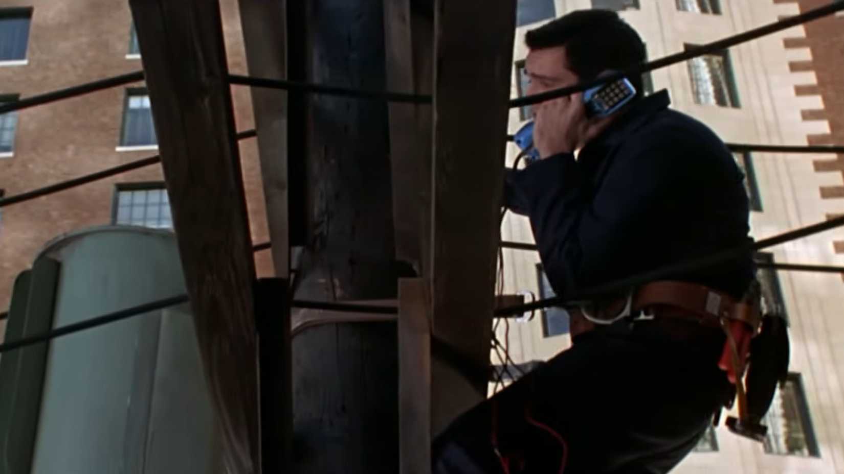 Jim Carrey calling from a phone pole in The Cable Guy