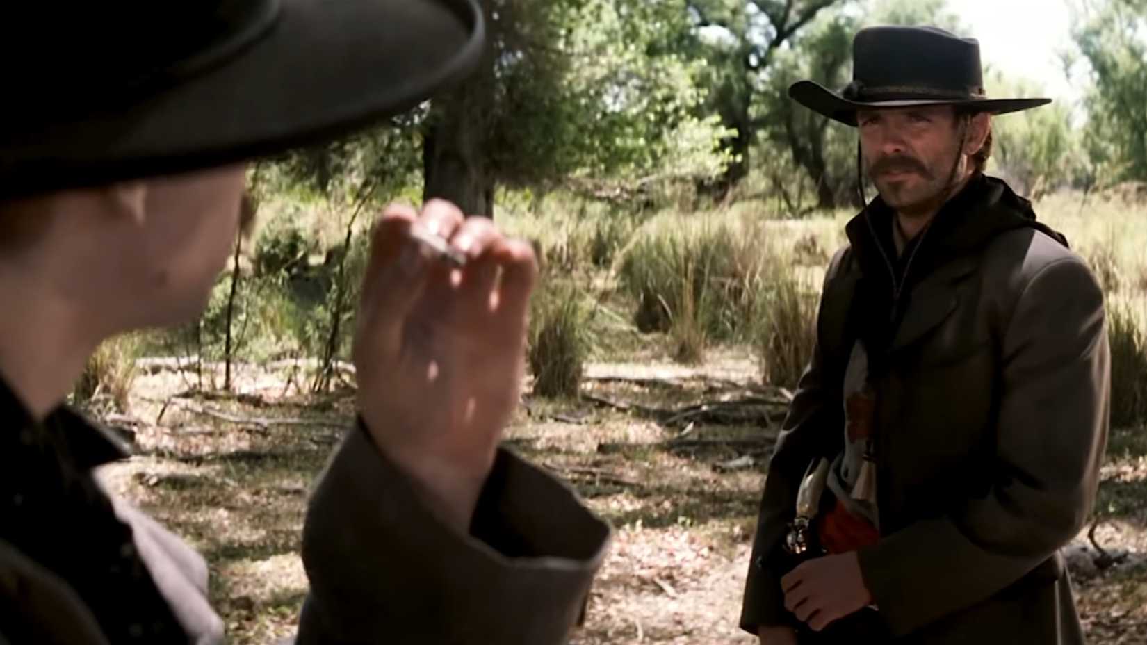 Johnny Ringo in a 1v1 shootout with Doc Holliday in Tombstone