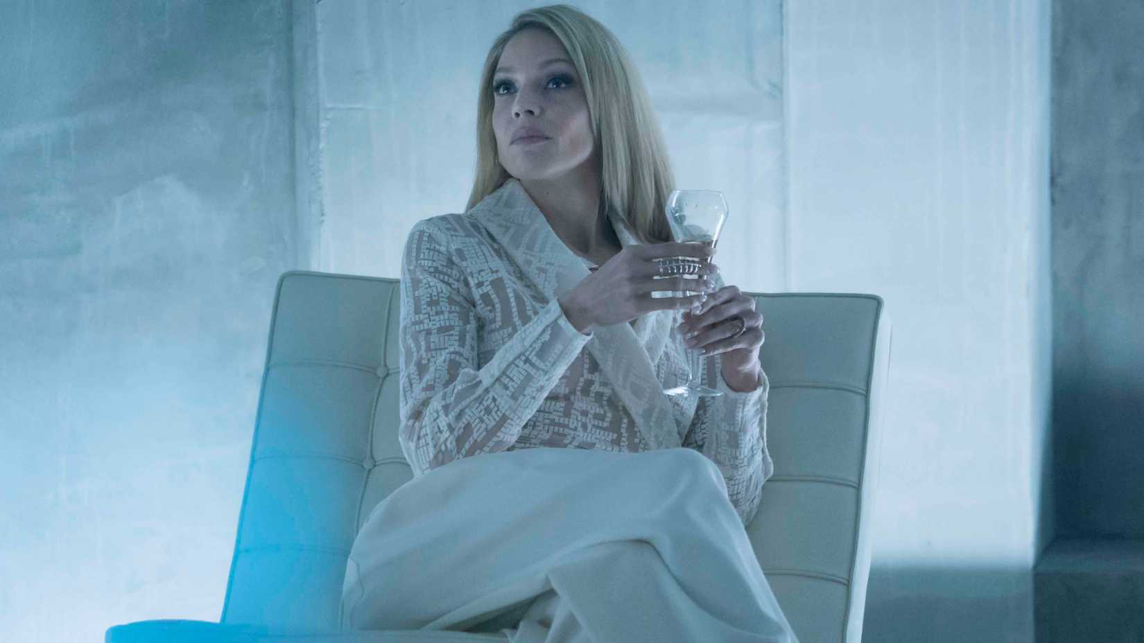 Kristin Lehman as Miriam Bancroft in season 1 of Altered Carbon