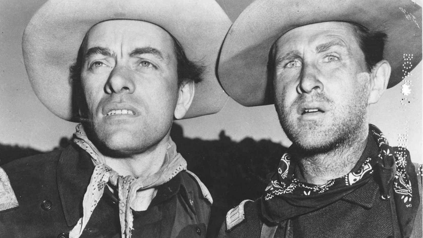 John Ireland and Lloyd Bridges look on in Little Big Horn