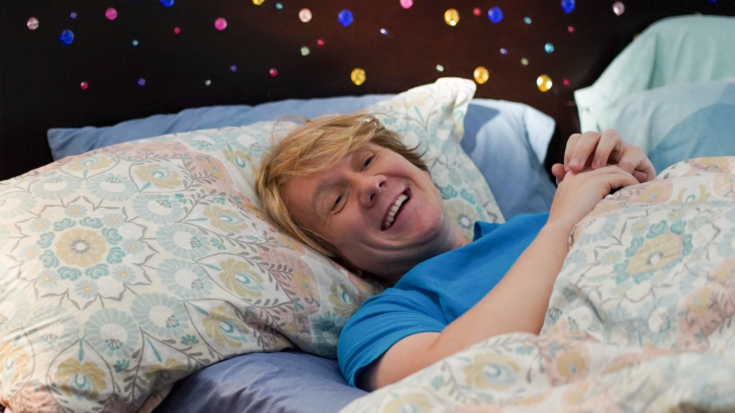 Disney's 2-Part Queer Comedy With 97% On Rotten Tomatoes Is The Perfect Weekend Binge image
