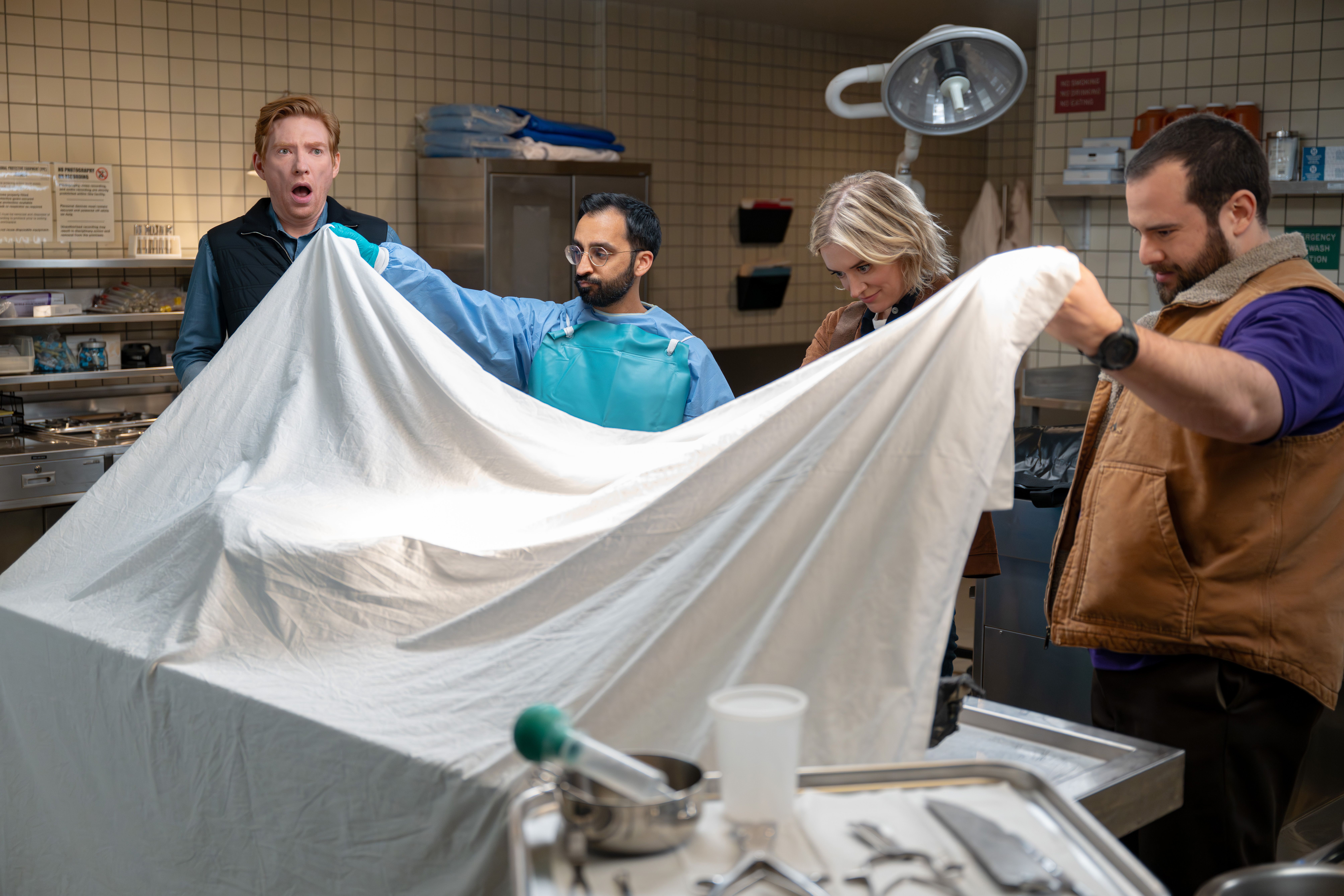 The Paper Season 2 First Look Reveals Bigger Stories Ahead For The ...