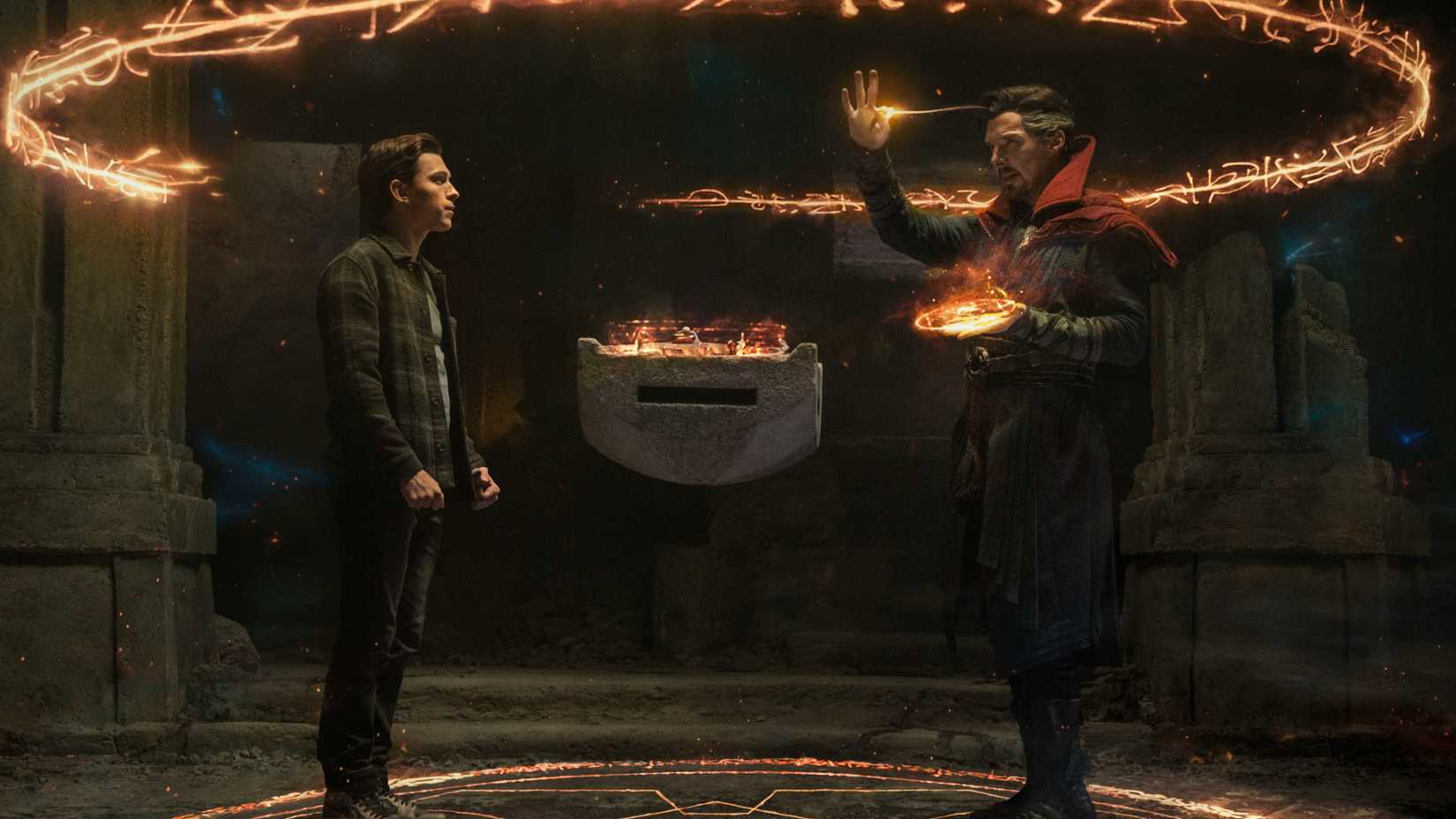 Peter Parker and Doctor Strange performing a spell in Spider-Man No Way Home