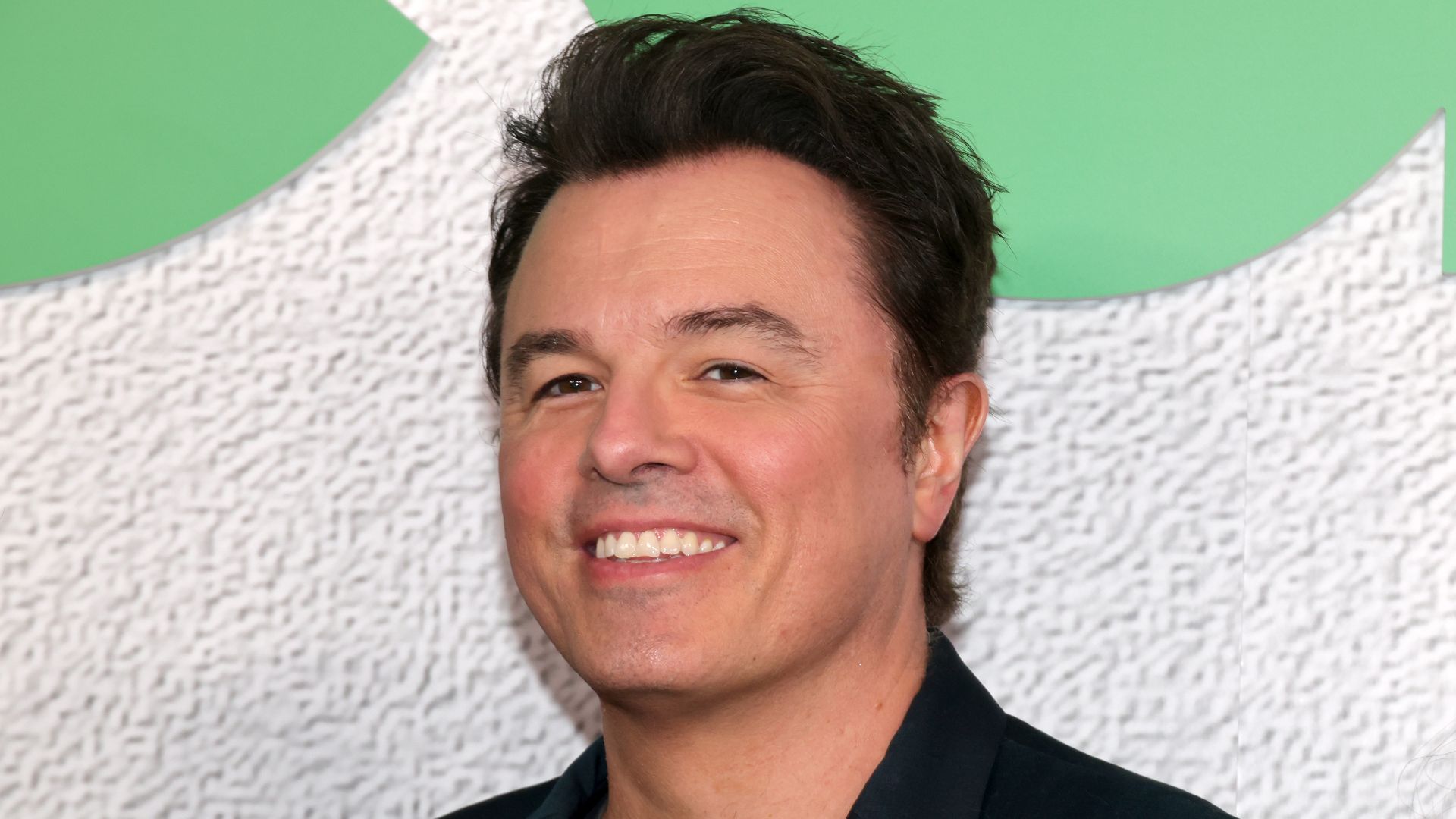 Peacock Confirms New TV Adaptation Of Hit Sci-Fi Fantasy Book Series Dungeon Crawler Carl From Seth MacFarlane image