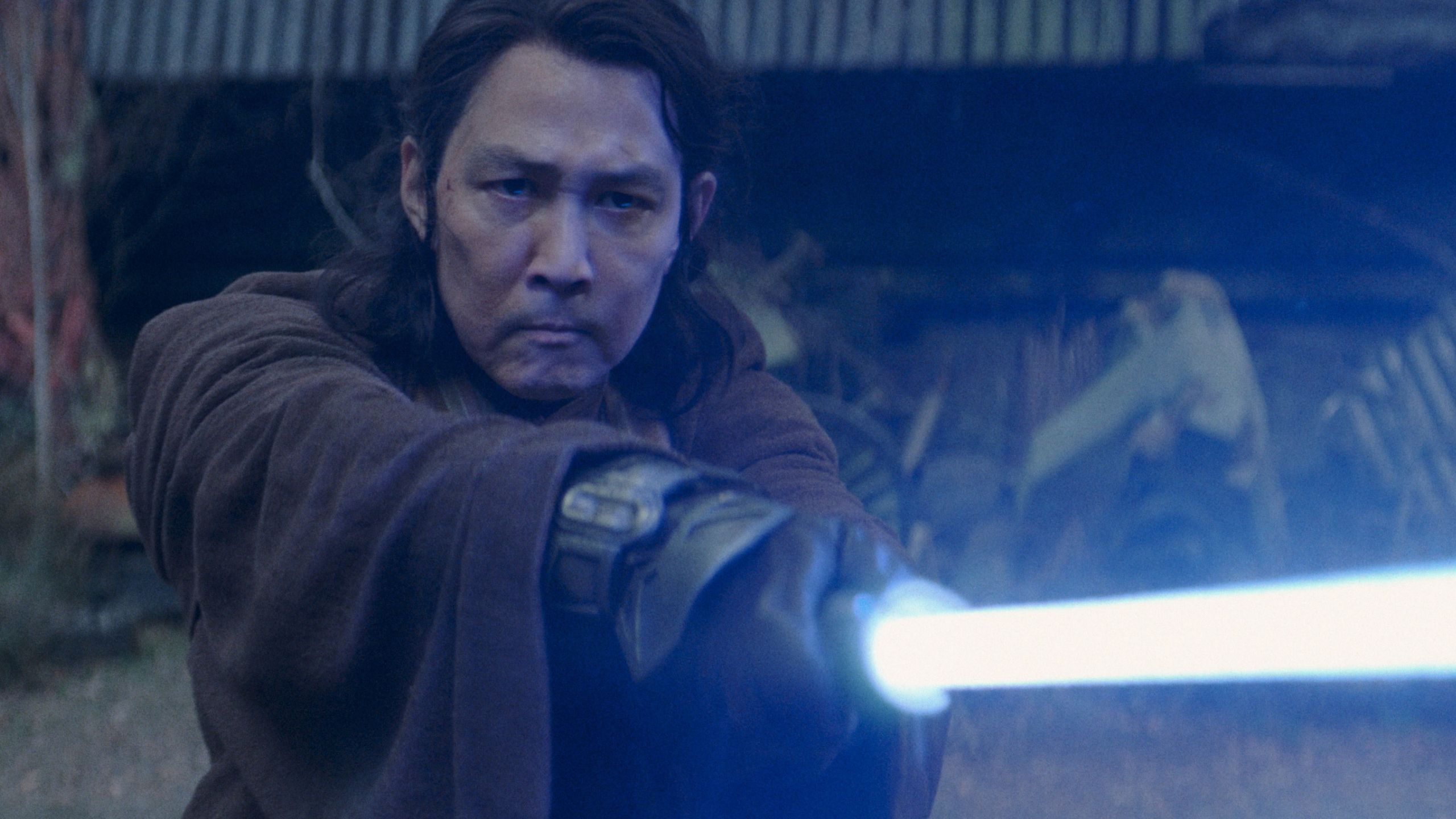 Fans Didn't Like It, But Star Wars' Lightsaber Retcon Was One Of The Disney Era's Best Moments image