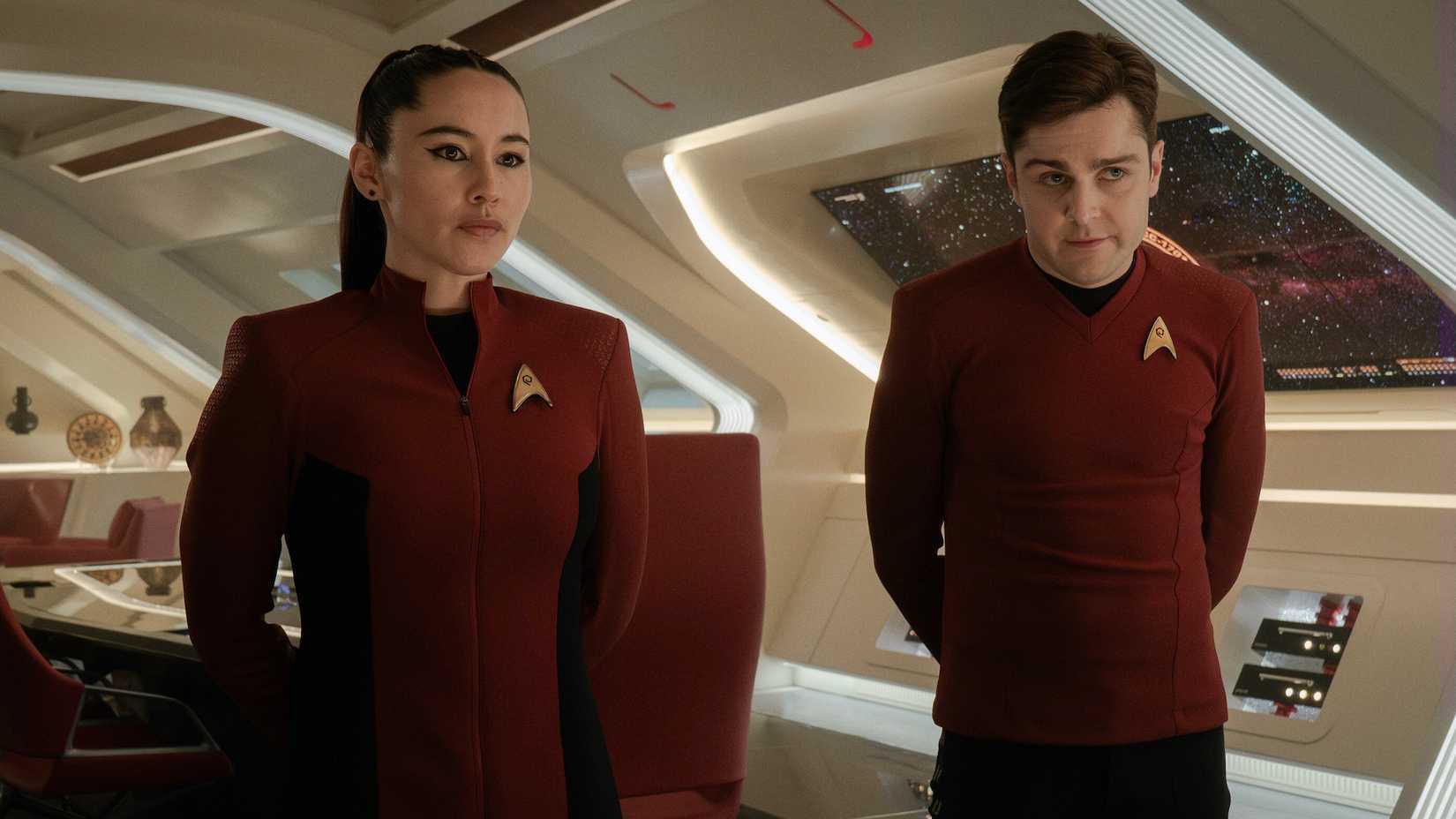 La'an and Scotty speaking with Pike in his ready room