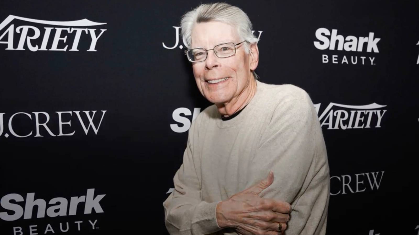 Stephen King’s Single Location Horror Movie Haunts Global Streaming Charts 19 Years Later Stephen King’s Single Location Horror Movie Haunts Global Streaming Charts 19 Years Later