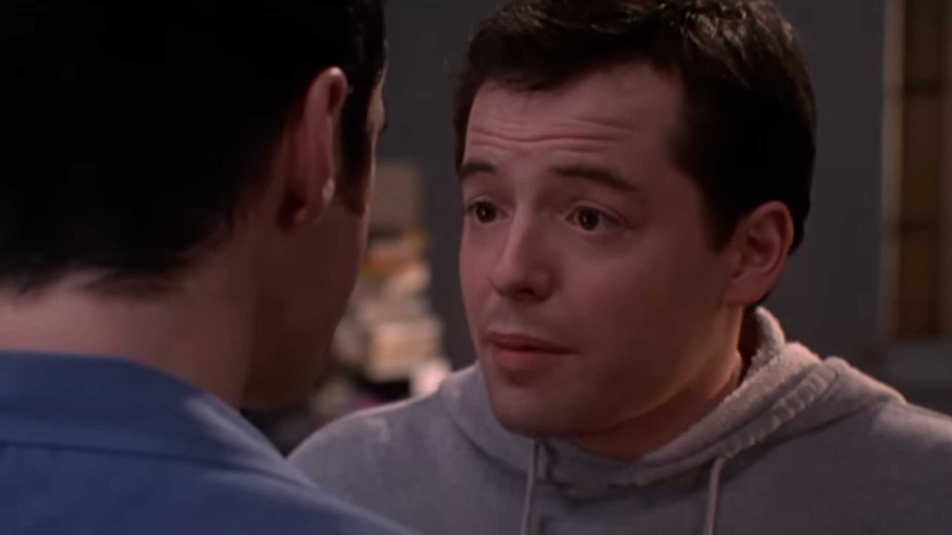 Steven standing face to face with Chip in The Cable Guy