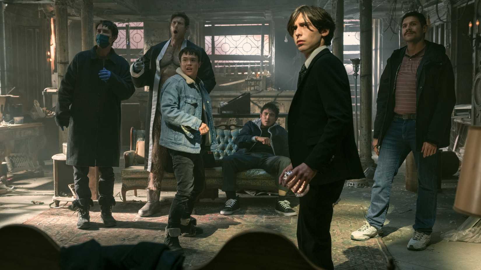 The cast of The Umbrella Academy in season 4