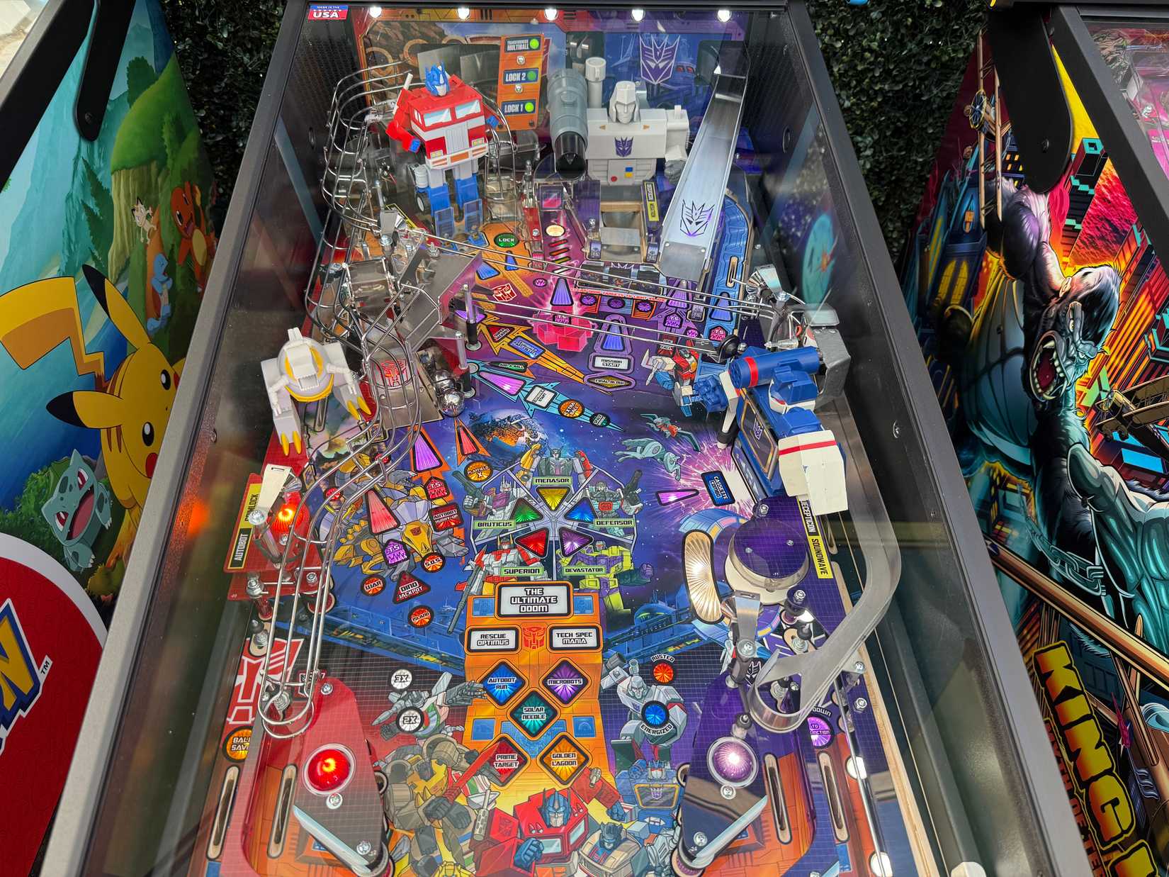 Transformers Pinball G1 Vertical