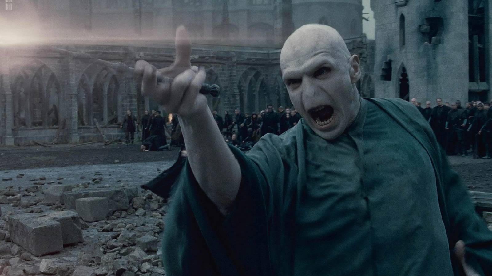 10 Most Powerful Magical Objects In Harry Potter, Ranked