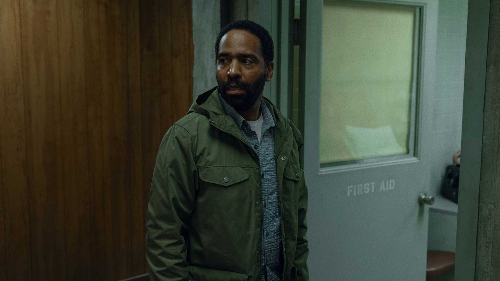 Bechir looking worried in Widow's Bay season 1