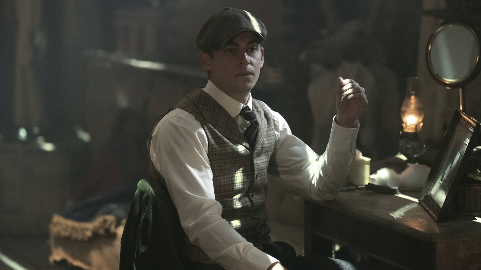 Guy Ritchie’s Returning 8-Part Crime Thriller Is The New Peaky Blinders