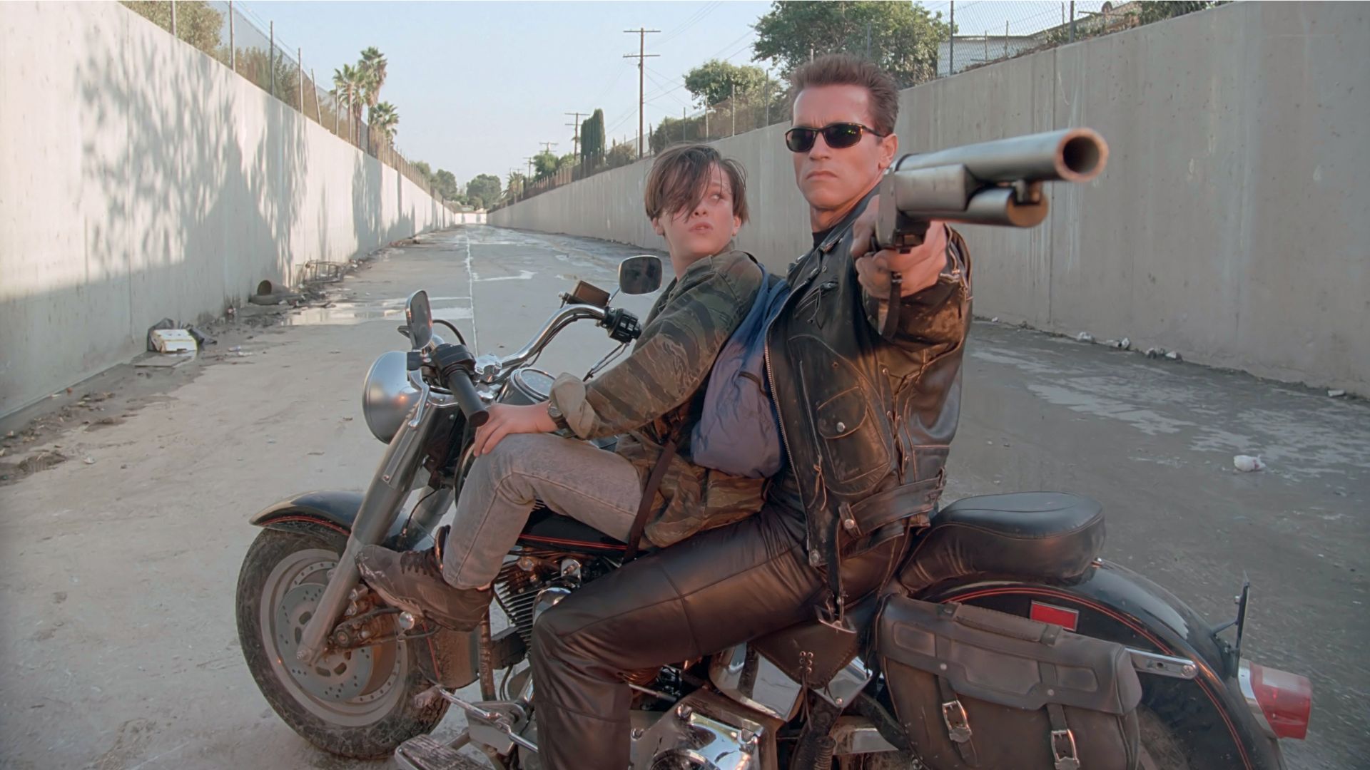 35 Years Ago, James Cameron Released The Best Action Movie Sequel Of All Time image