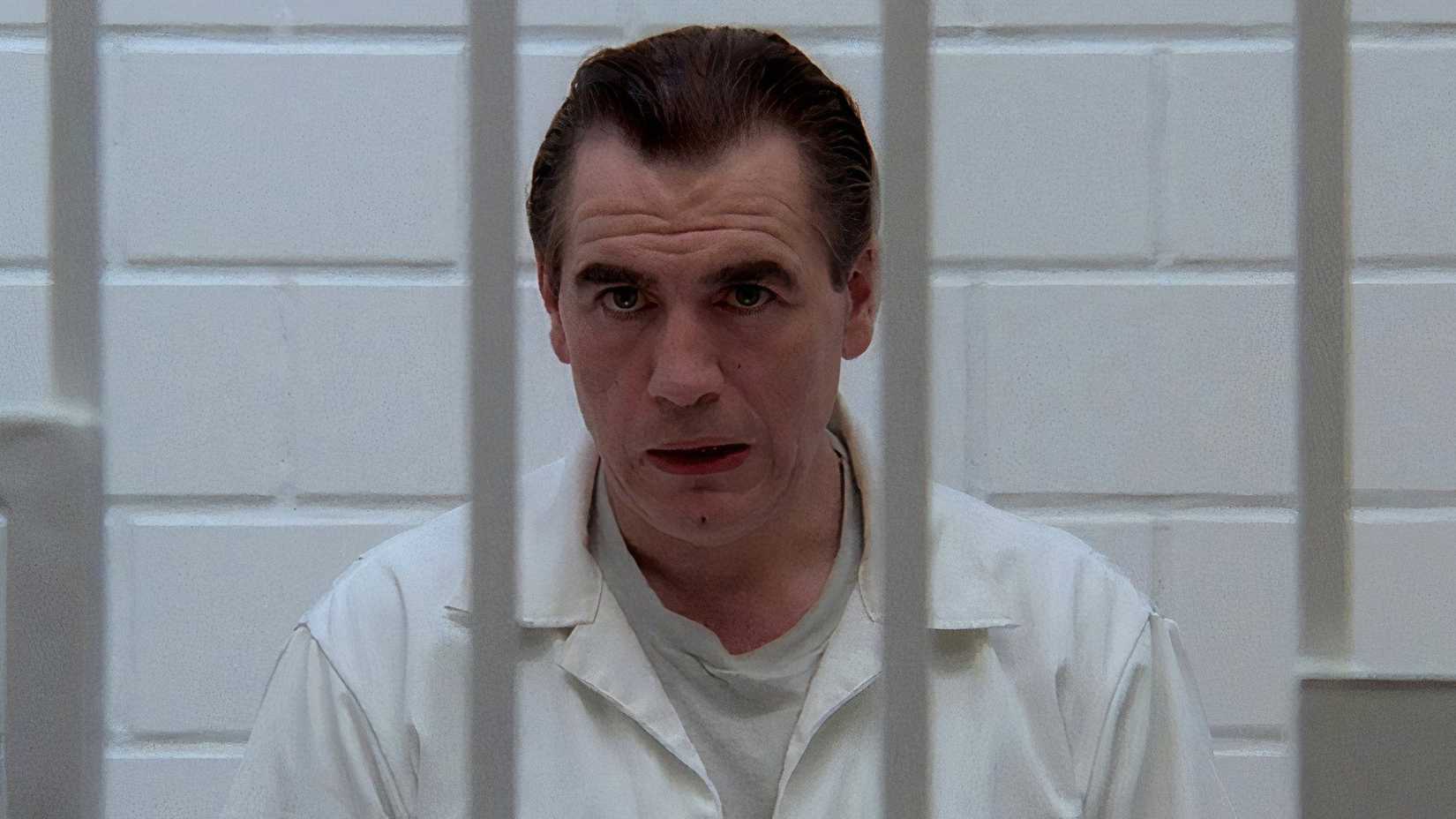 Brian Cox as Dr. Hannibal Lecktor in his cell in Manhunter