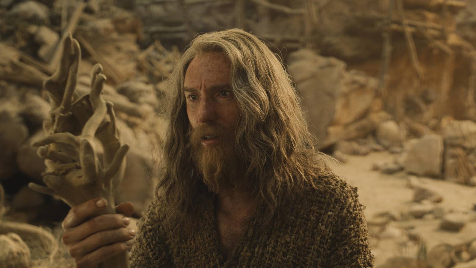 Rings Of Power Star Teases Gandalf’s New Mindset After Season 3 Time Jump Rings Of Power Star Teases Gandalf’s New Mindset After Season 3 Time Jump