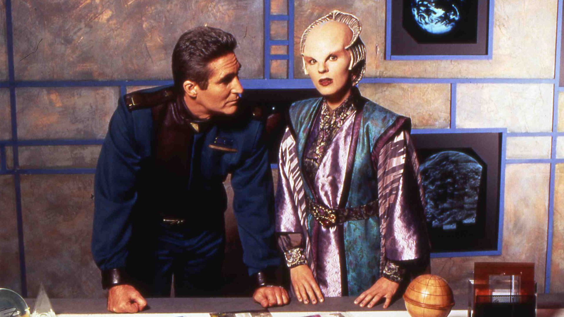 8 Sci-Fi Shows With The Best Space Battles image