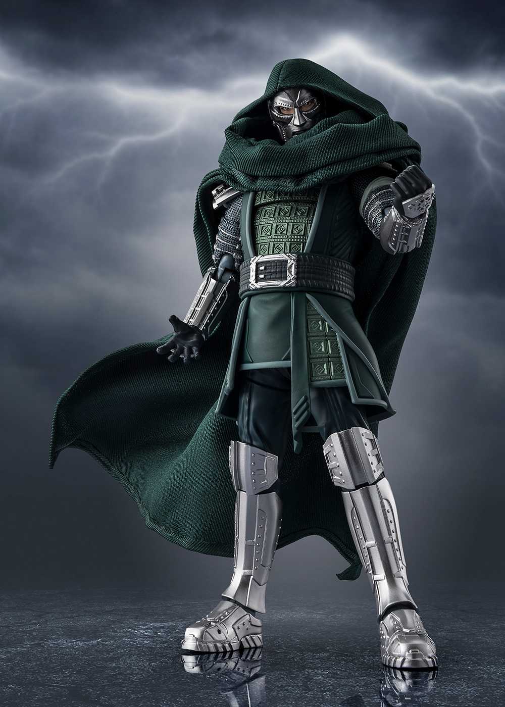 Doctor Doom - Avengers Doomsday SDCC Collectible -1