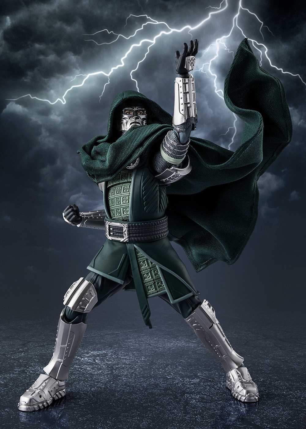 Doctor Doom - Avengers Doomsday SDCC Collectible -4