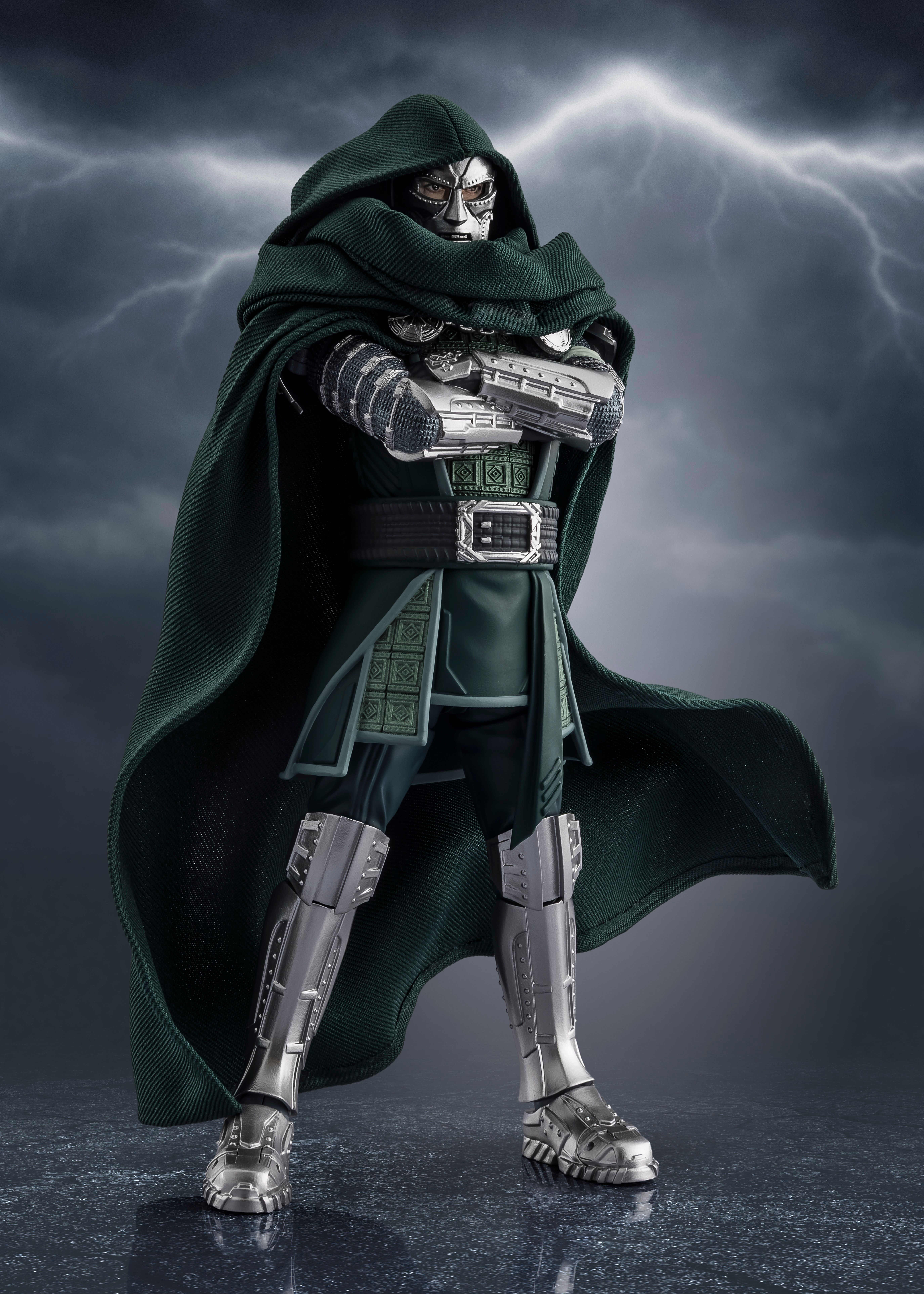 Doctor Doom - Avengers Doomsday SDCC Collectible -8