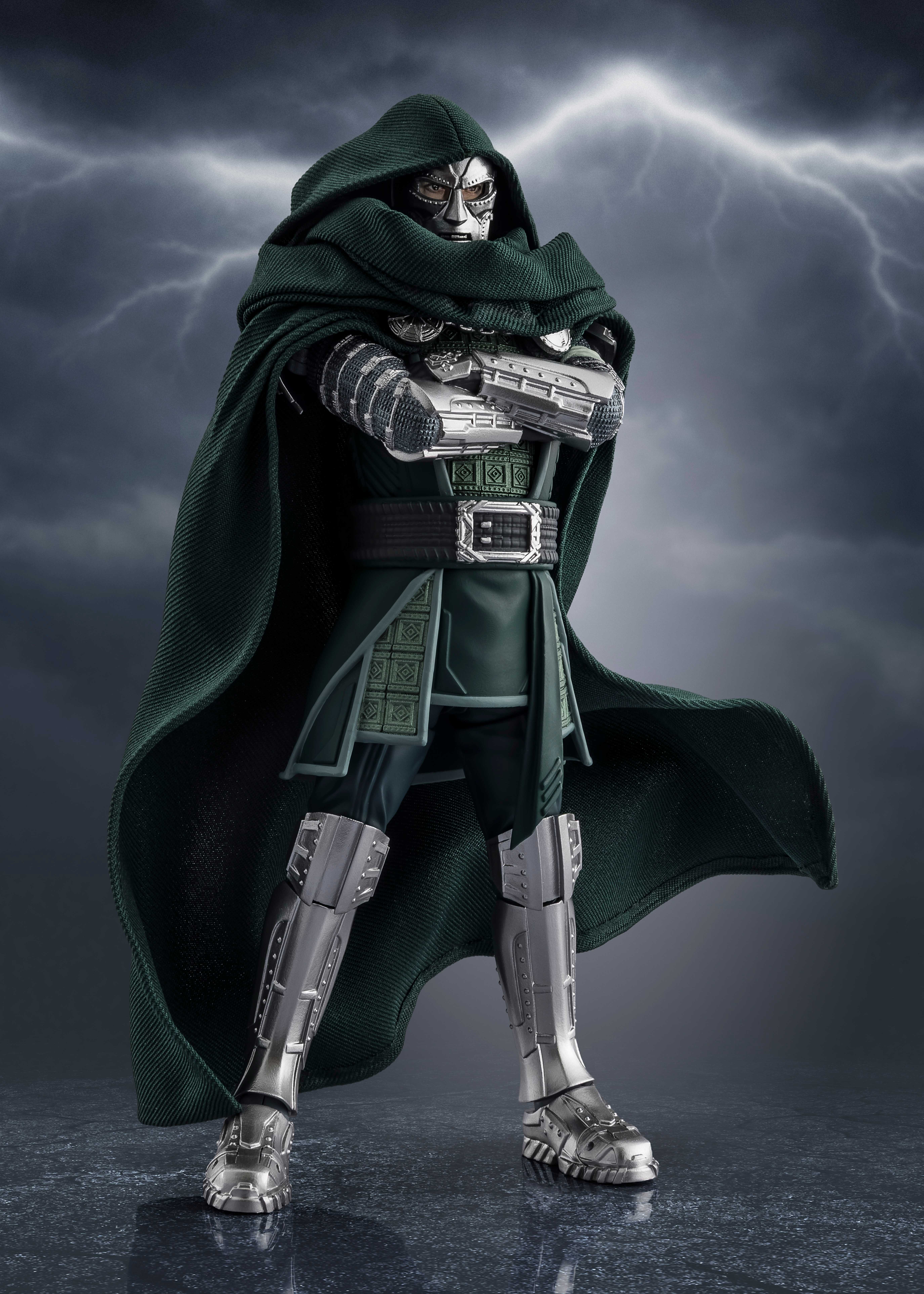 Doctor Doom - Avengers Doomsday SDCC Collectible -8