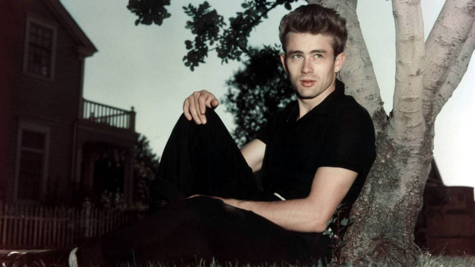 71 Years Later, Netflix’s 7-Part Period Drama Rewrites James Dean’s Best Role