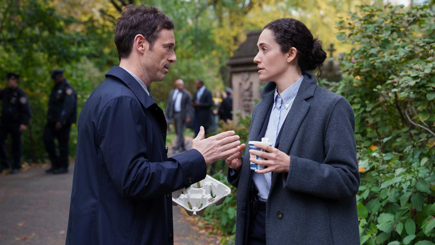 Still of Emmy Rossum as Alice Black and Scoot McNairy as Danny in Furious season 1.