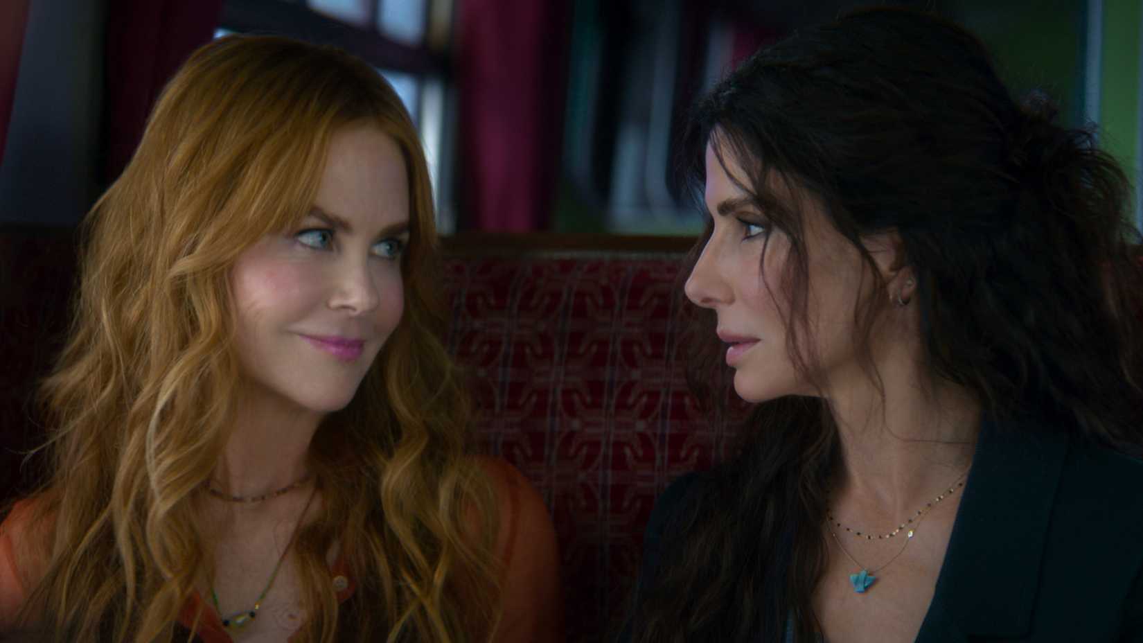 Gillian Owens (Nicole Kidman) and Sally Owens (Sandra Bullock) in Practical Magic 2