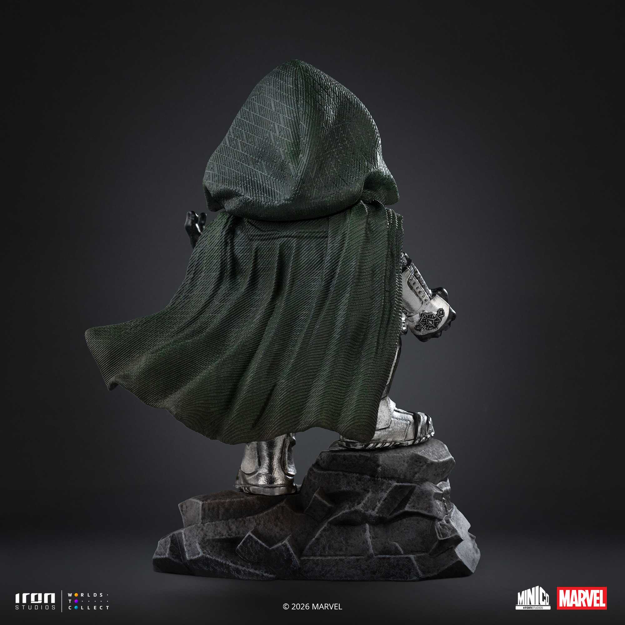 Iron Studios Doctor Doom Minico 3