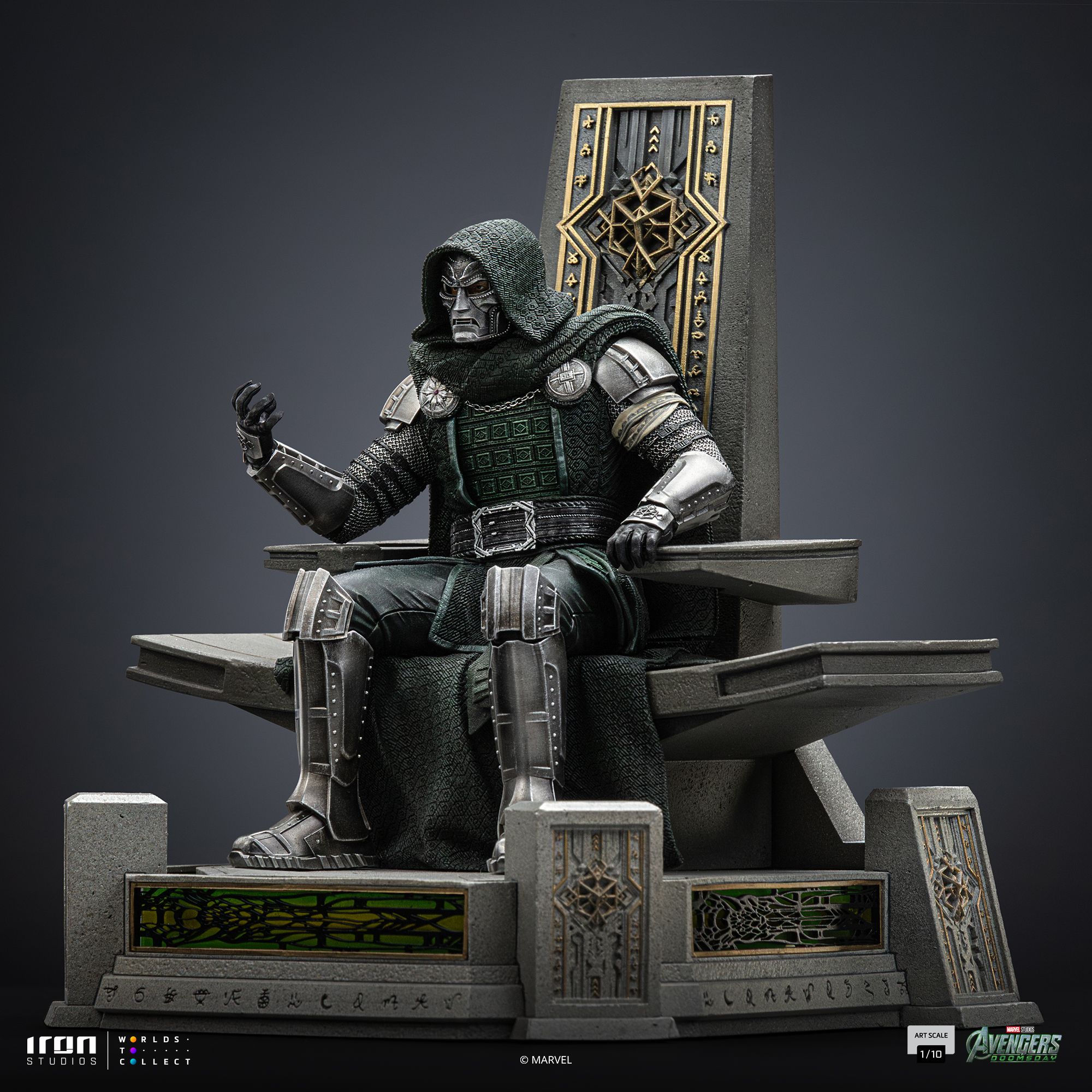 Iron Studios Doctor Doom on Throne - 2
