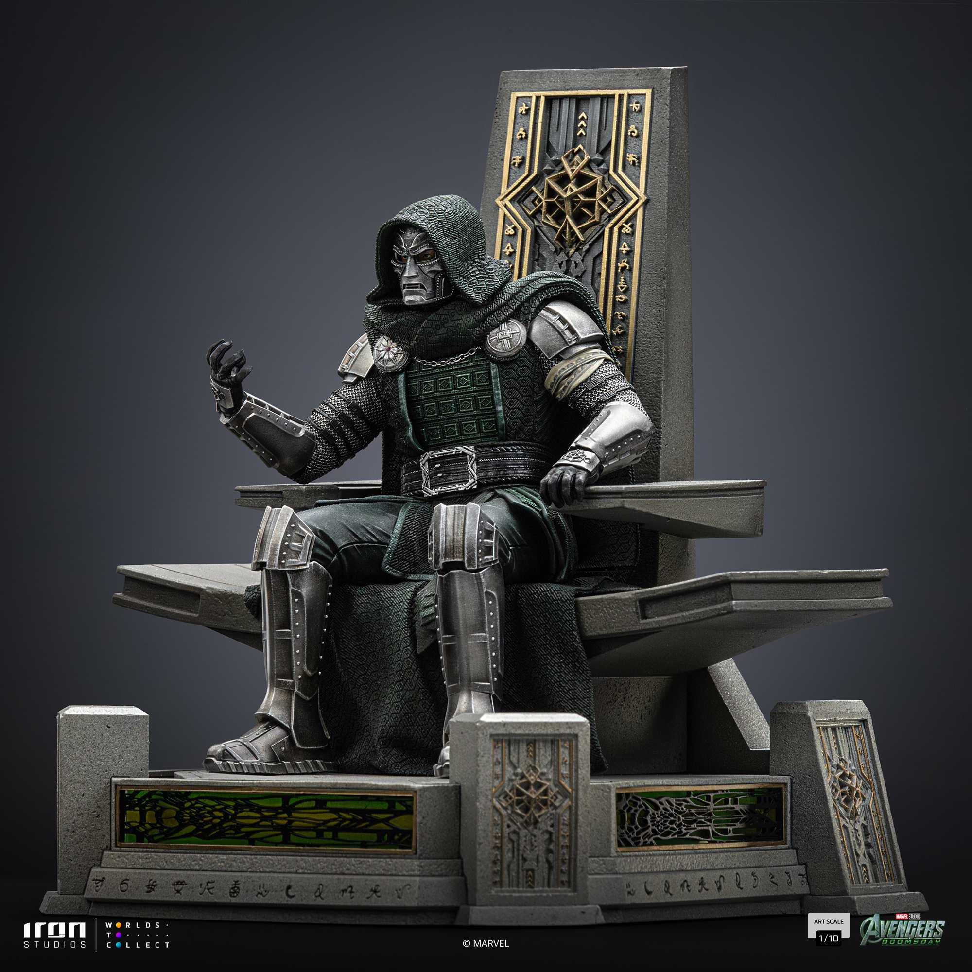 Iron Studios Doctor Doom on Throne - 2