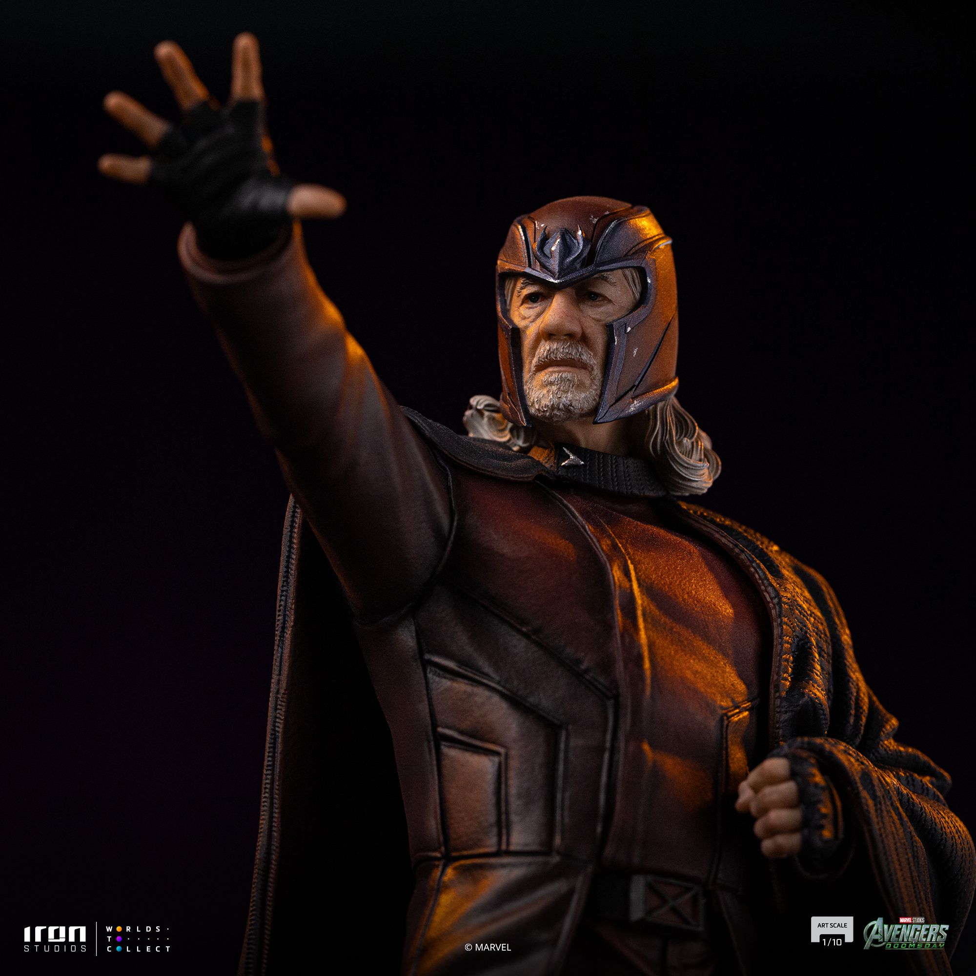 Iron Studios Magneto 1