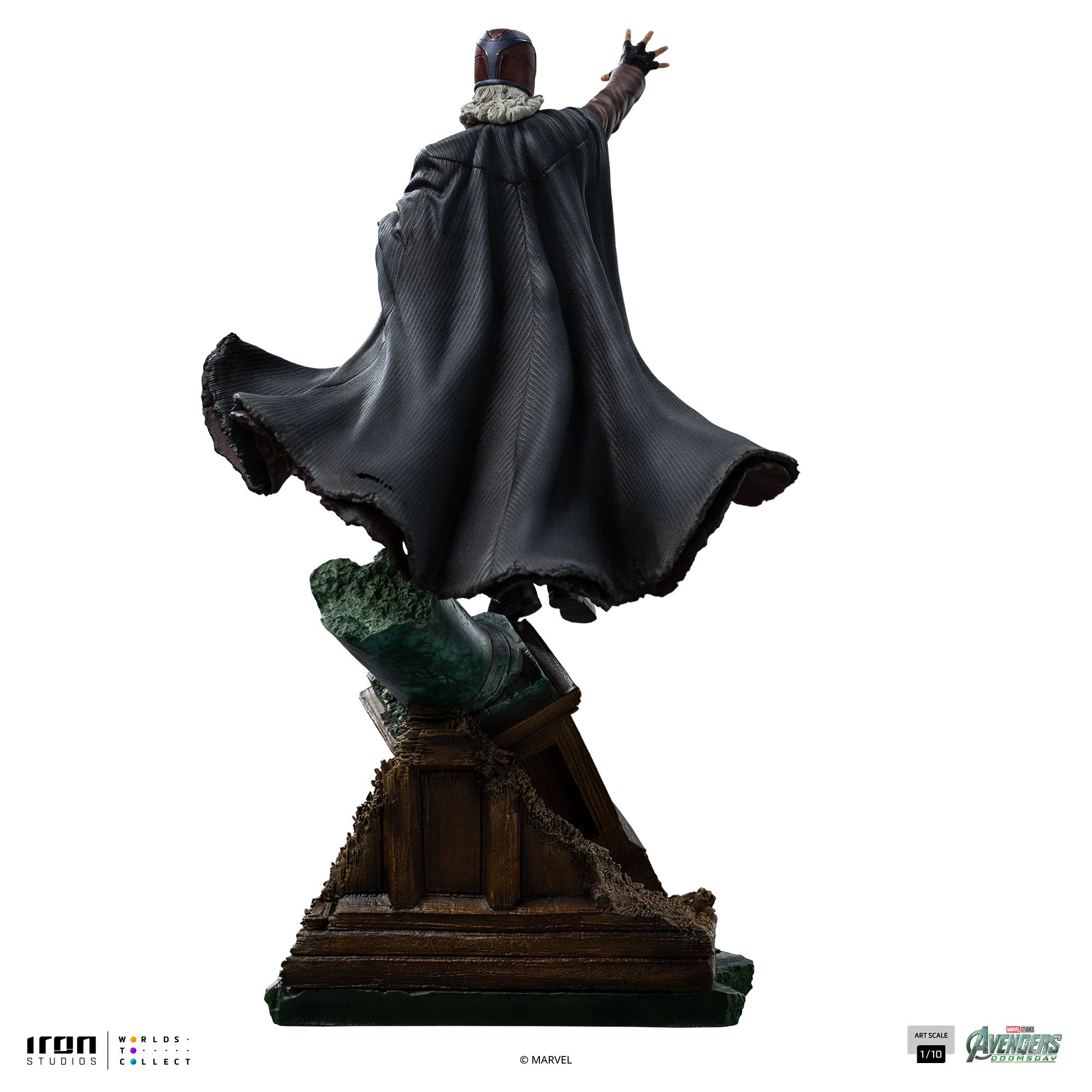 Iron Studios Magneto 14