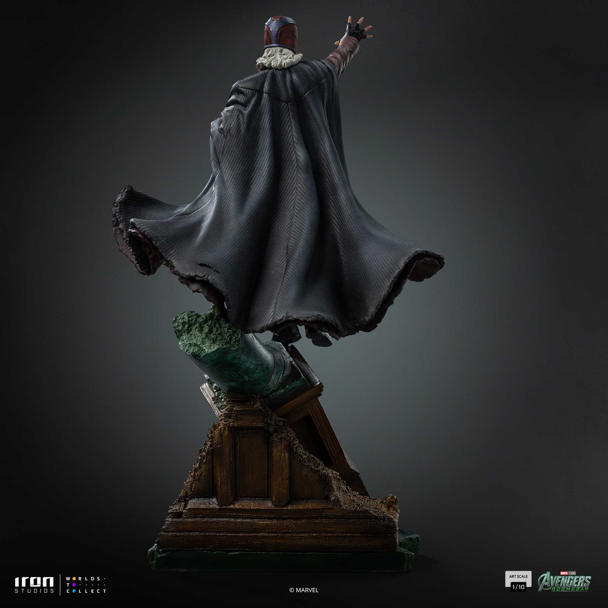 Iron Studios Magneto 7