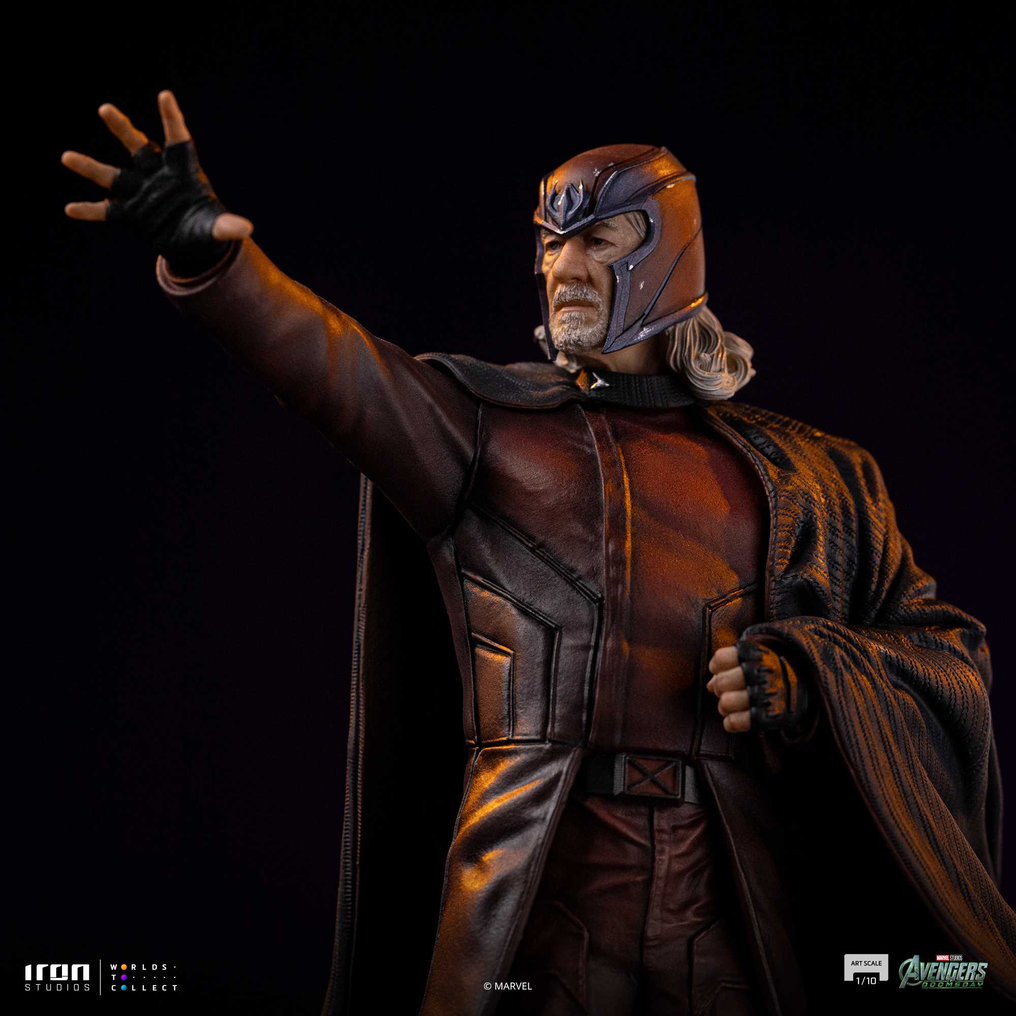 Iron Studios Magneto 8