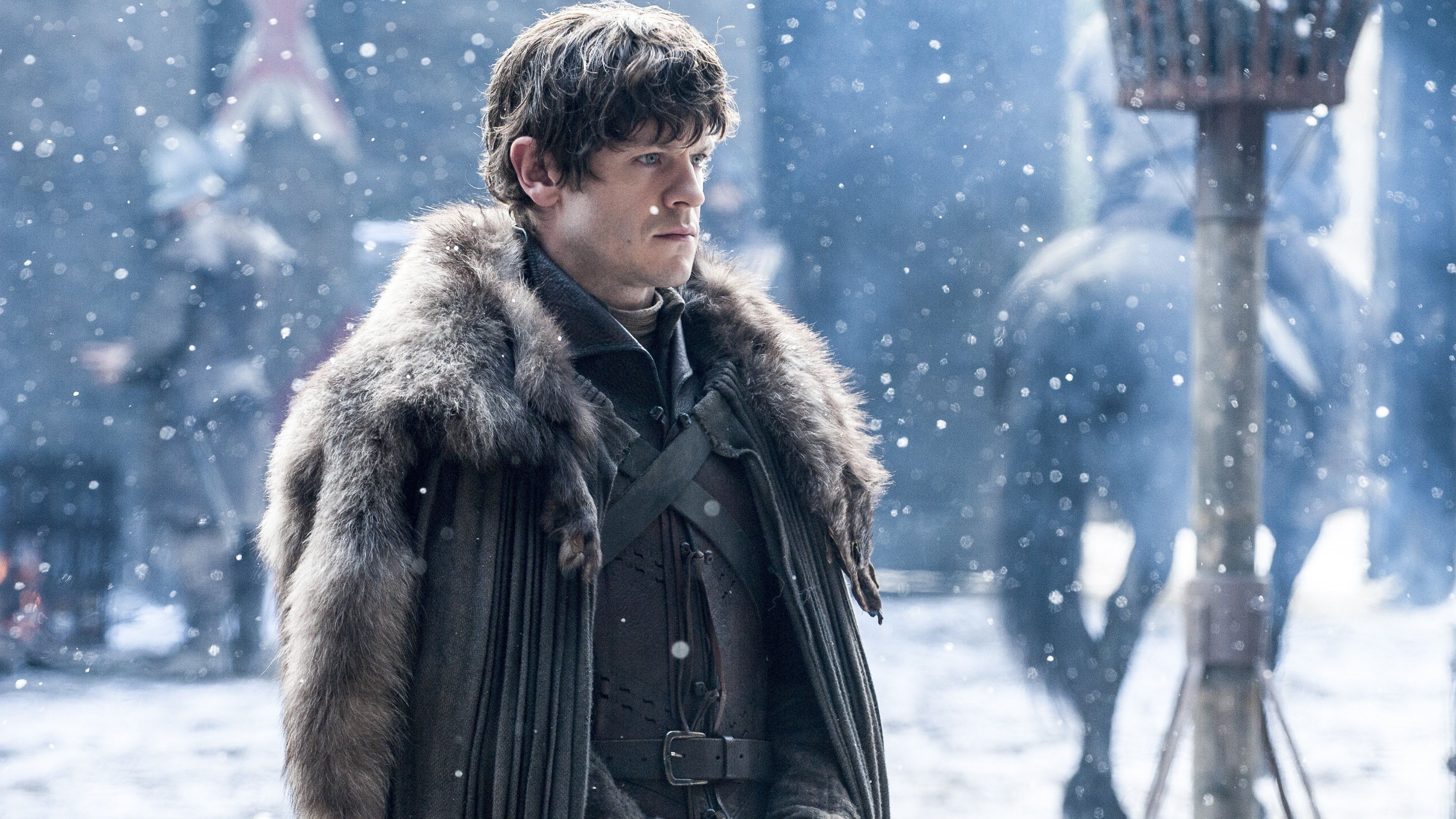 Game Of Thrones' Ramsay Bolton Star Reviews Spinoff Series House Of The Dragon image