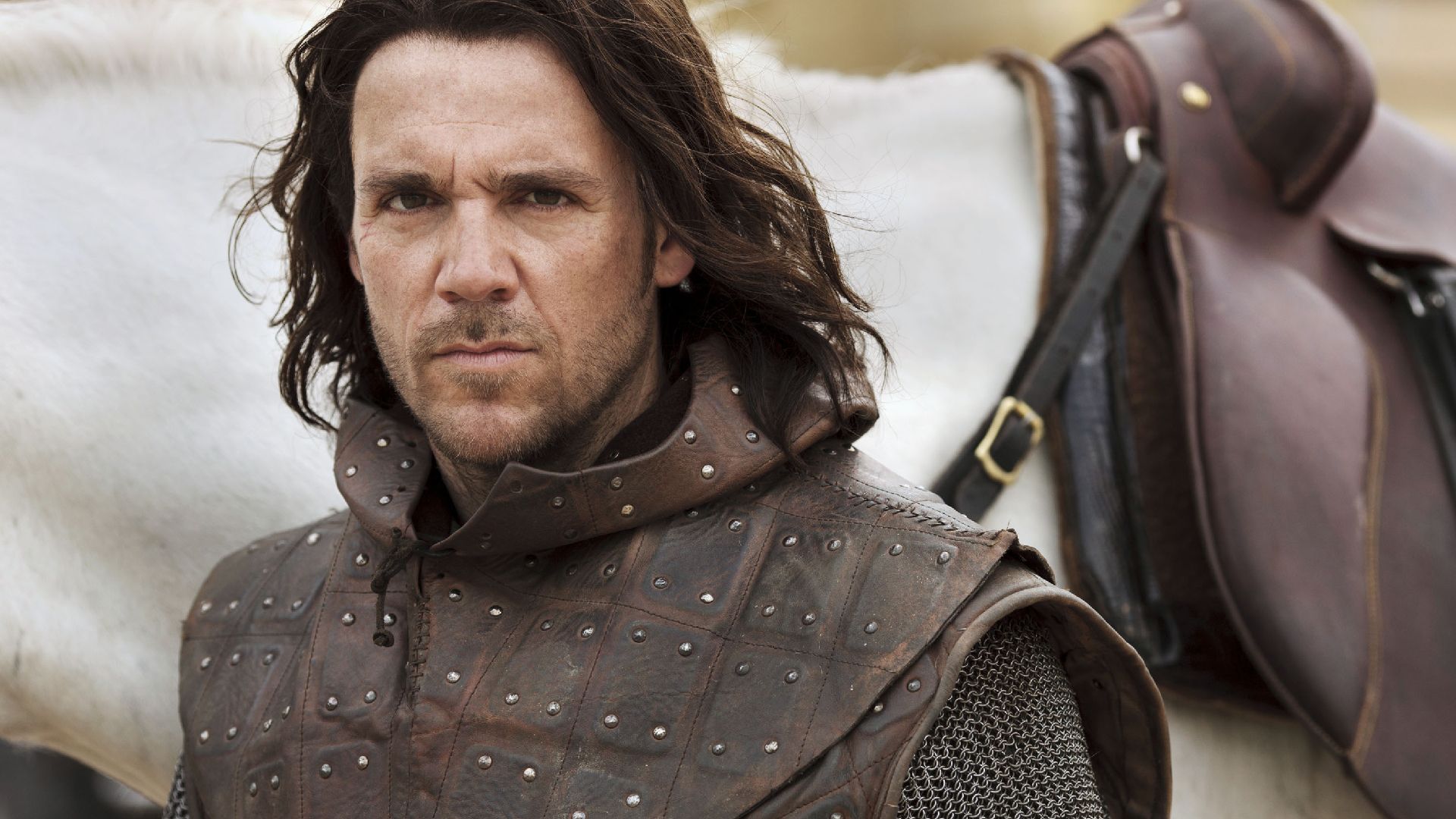 HBO's 15-Year-Old Fantasy Series Had A Near-Perfect Debut Season image