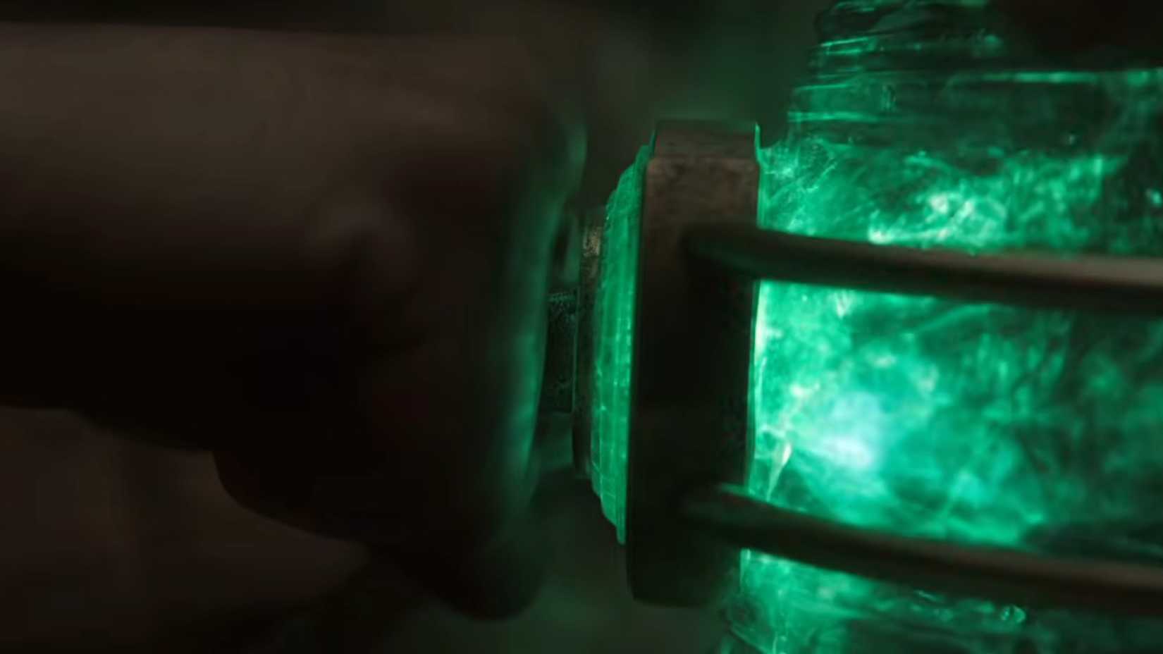 John Stewart Using Power Battery in Lanterns SDCC Trailer