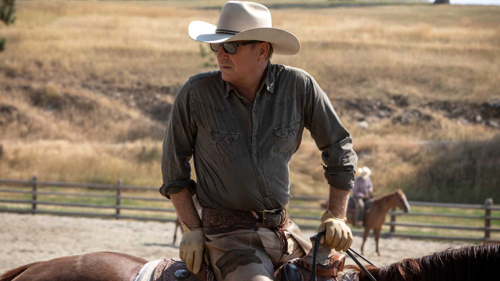 Yellowstone Switching Main Characters 3 Times In 2 Years Reveals The ...