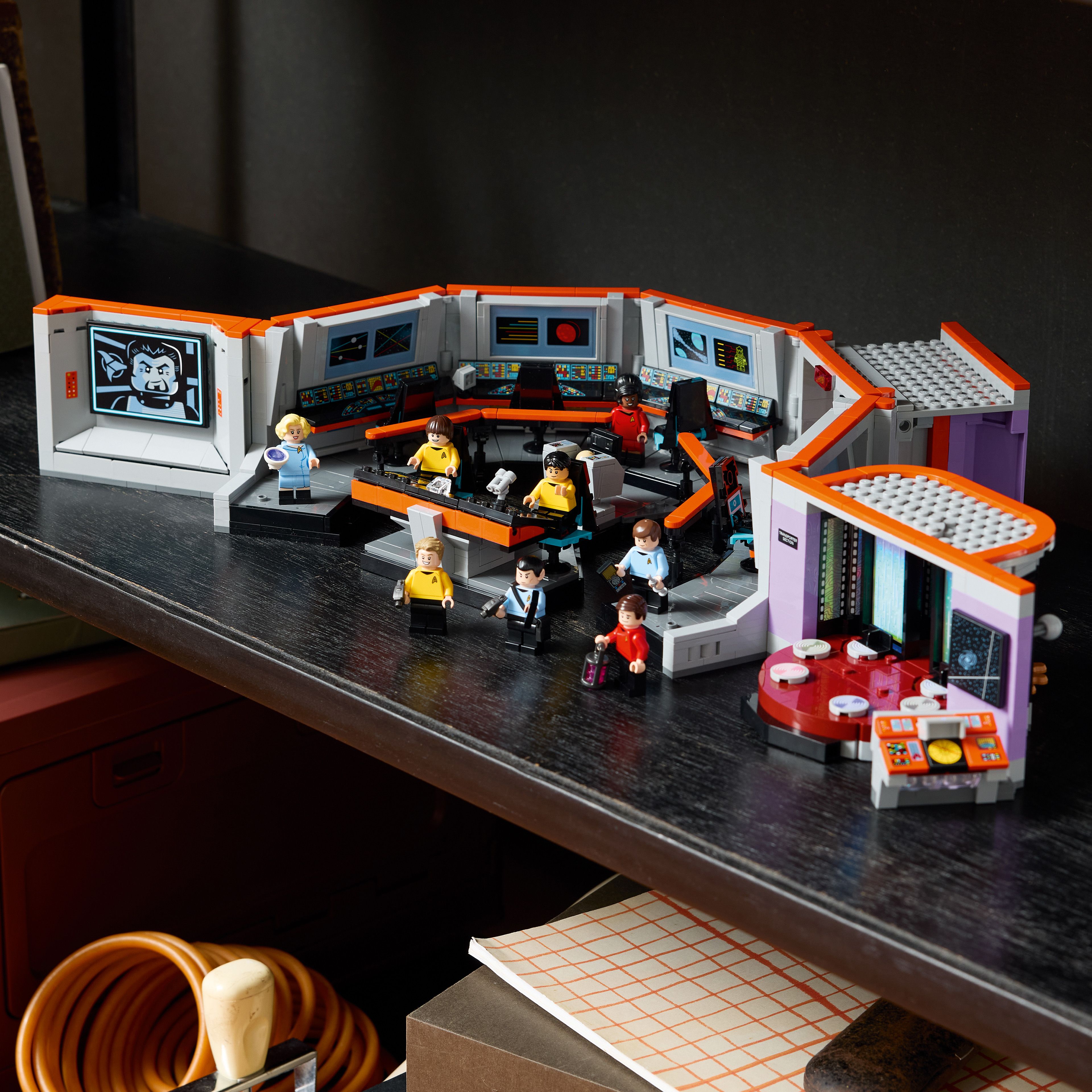 LEGO Icons Star Trek USS Enterprise NCC-1701 Bridge and Transporter Room